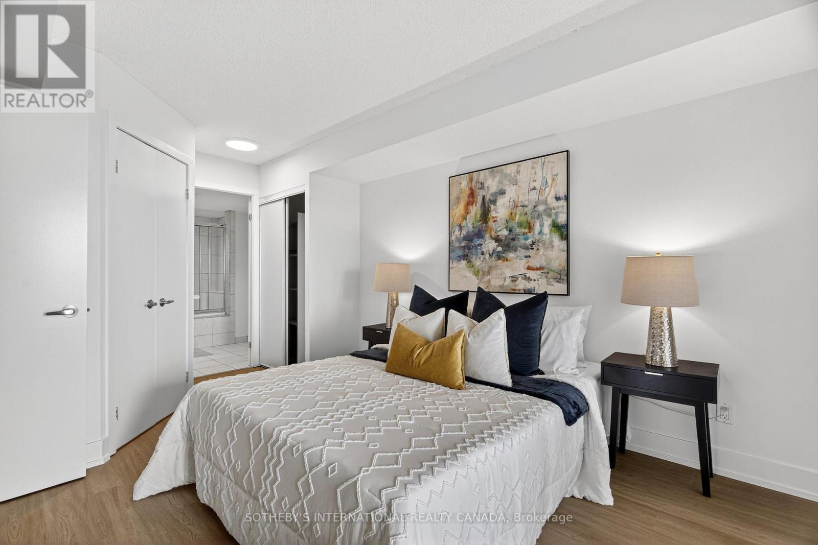 512 - 550 Queens Quay W, Toronto (Waterfront Communities), Ontario  M5V 3M8 - Photo 24 - C12209623
