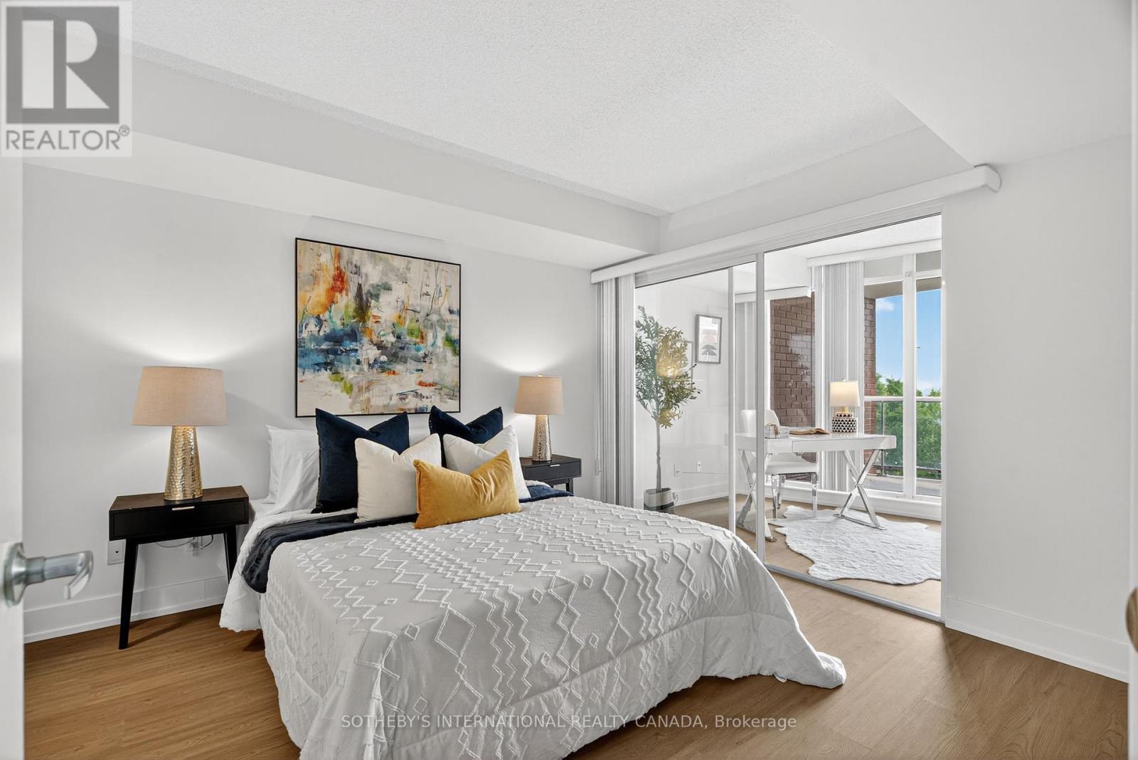 512 - 550 Queens Quay W, Toronto (Waterfront Communities), Ontario  M5V 3M8 - Photo 27 - C12209623