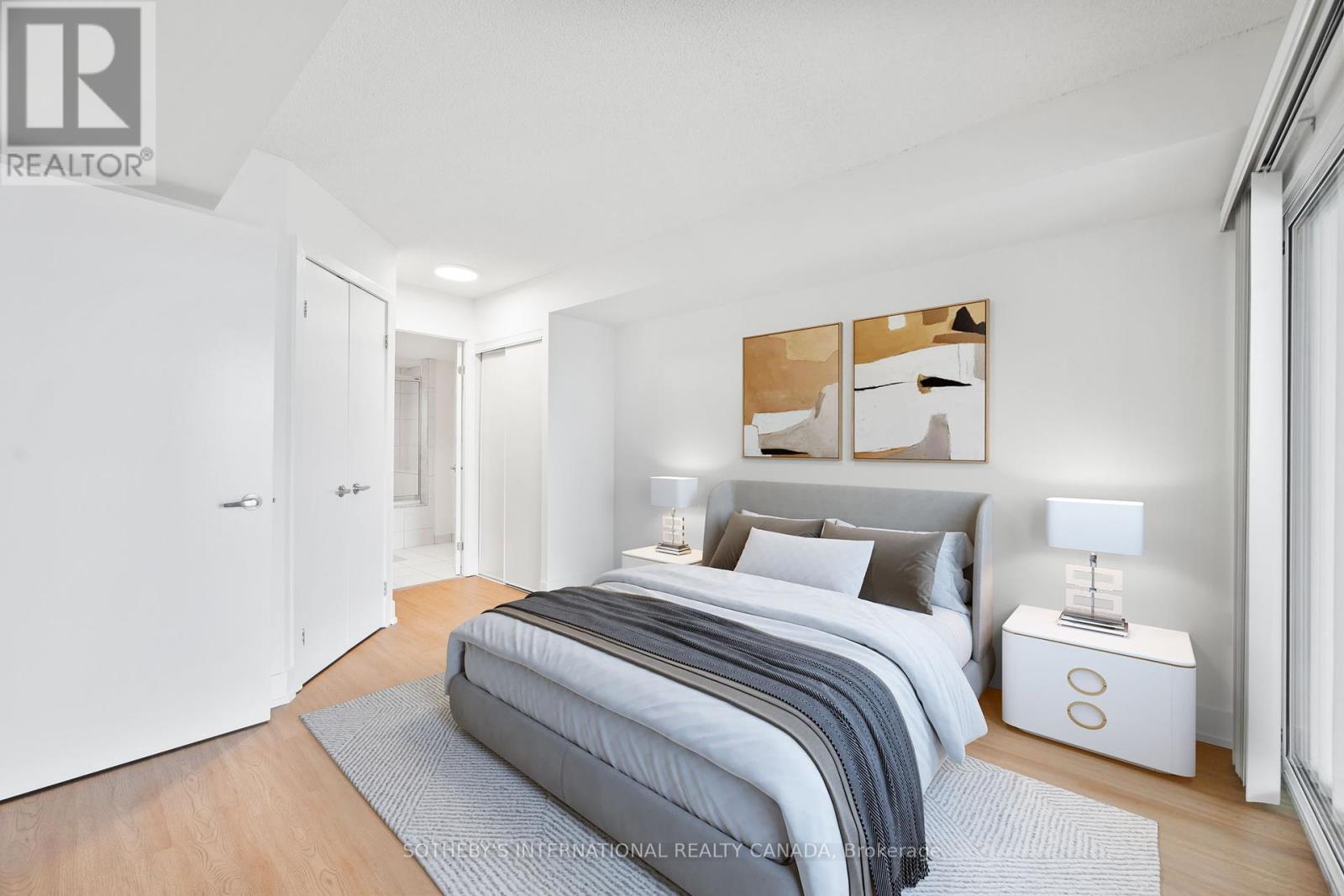 512 - 550 Queens Quay W, Toronto (Waterfront Communities), Ontario  M5V 3M8 - Photo 32 - C12209623