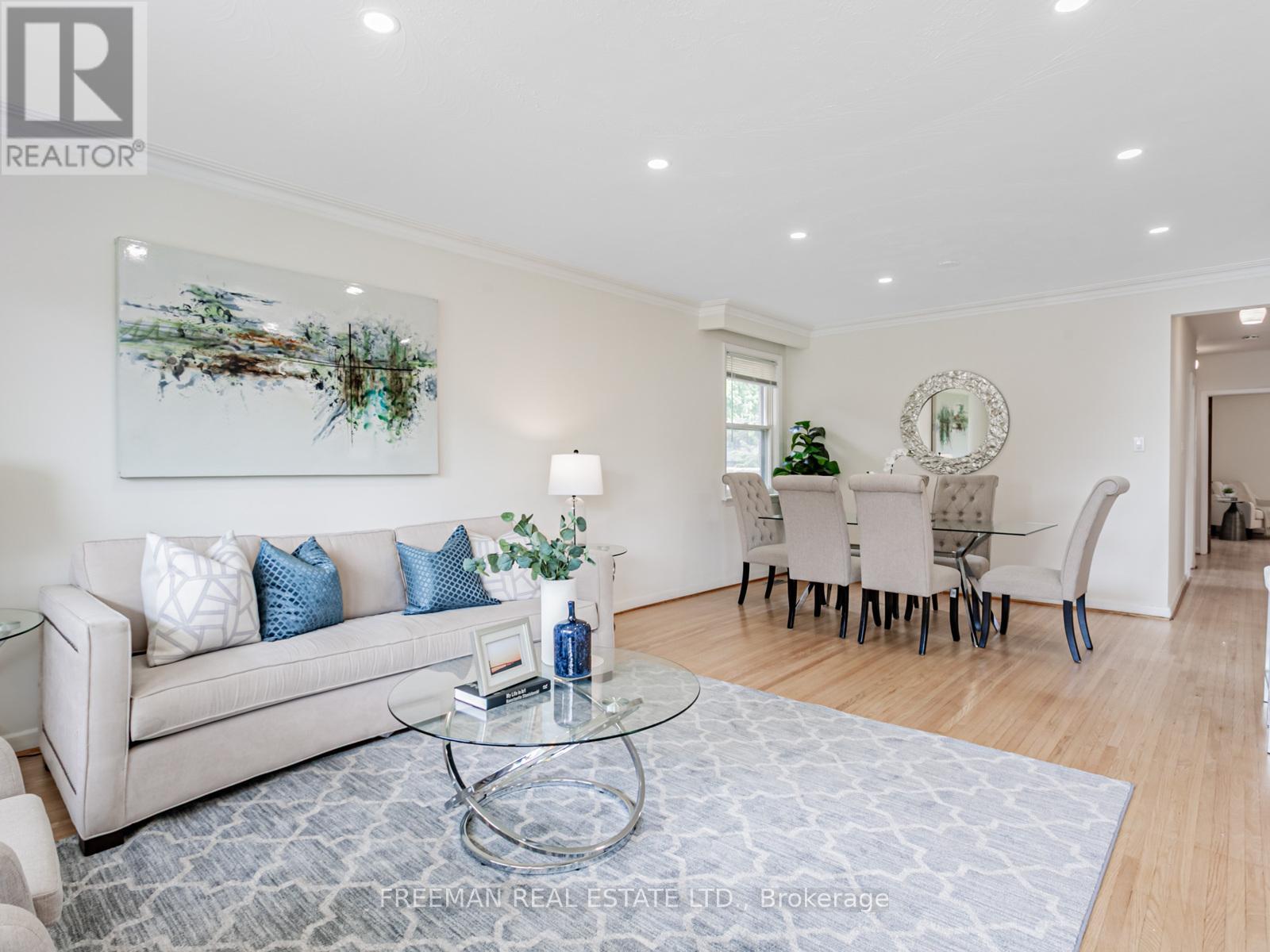 80 Cocksfield Avenue, Toronto (Bathurst Manor), Ontario  M3H 3S9 - Photo 12 - C12209627