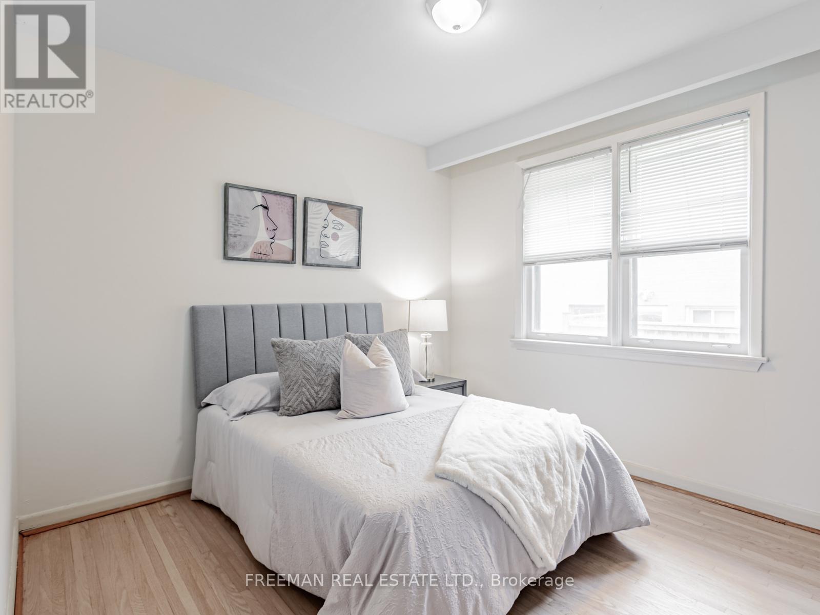 80 Cocksfield Avenue, Toronto (Bathurst Manor), Ontario  M3H 3S9 - Photo 14 - C12209627