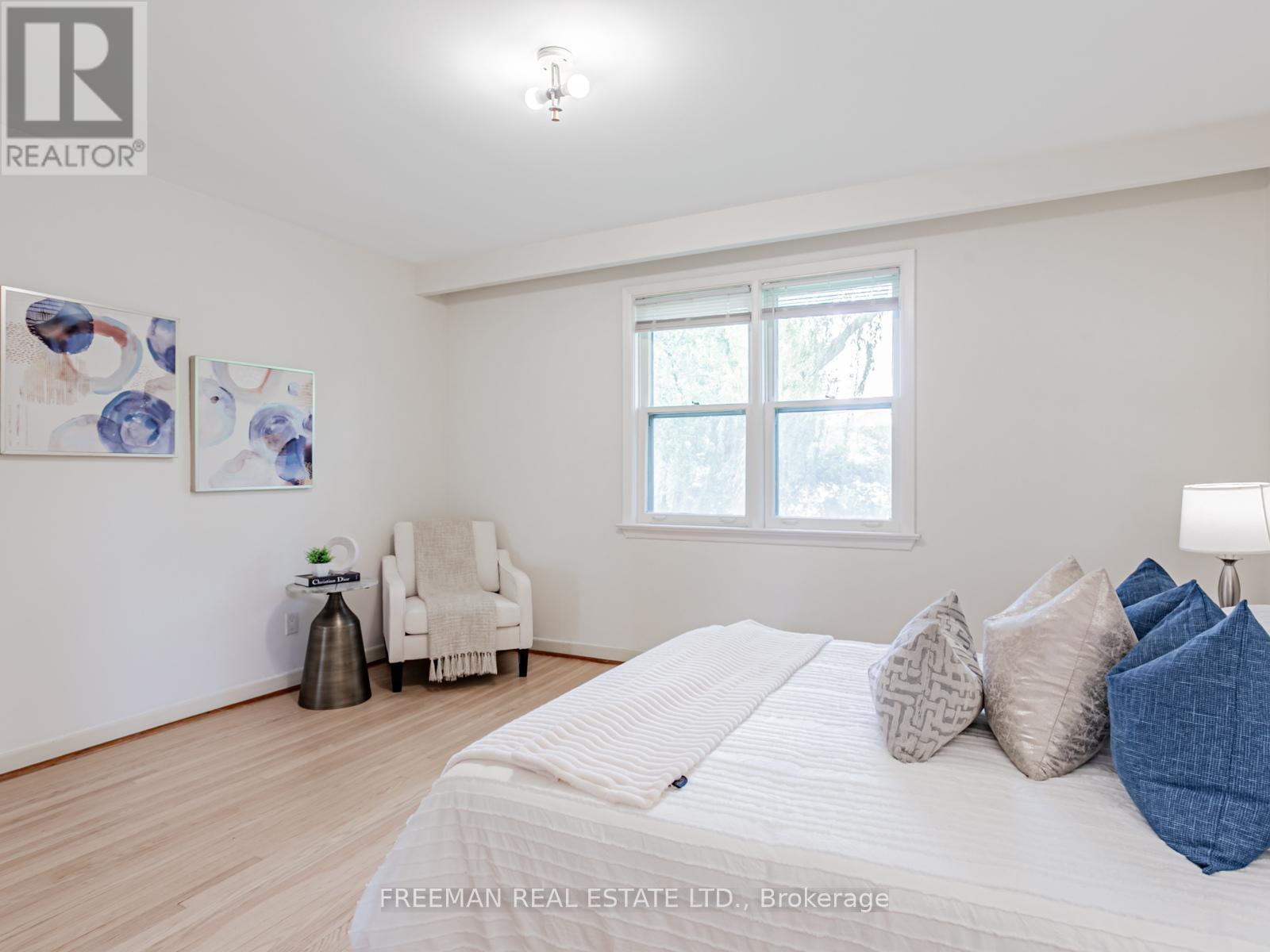 80 Cocksfield Avenue, Toronto (Bathurst Manor), Ontario  M3H 3S9 - Photo 19 - C12209627