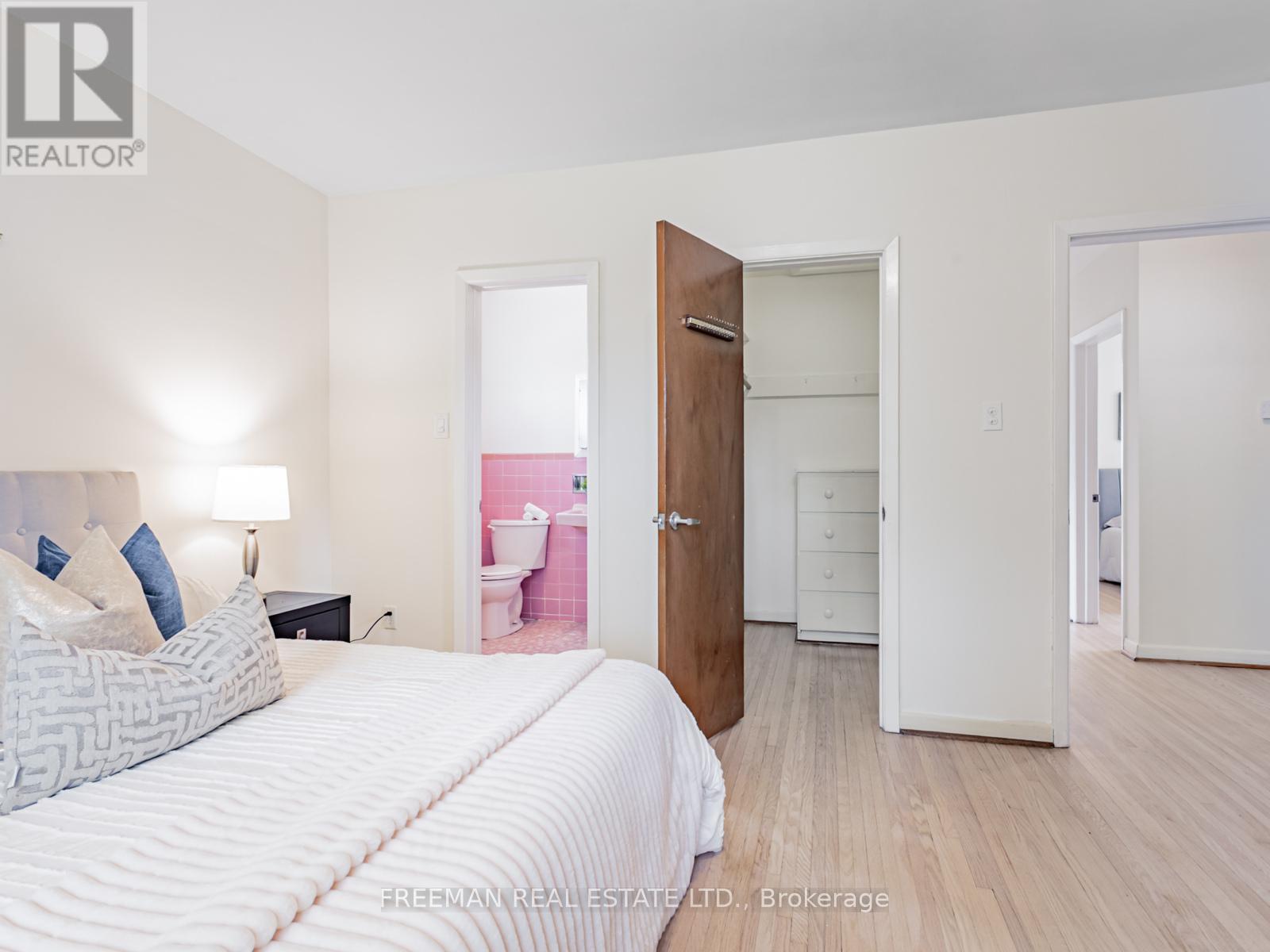 80 Cocksfield Avenue, Toronto (Bathurst Manor), Ontario  M3H 3S9 - Photo 20 - C12209627