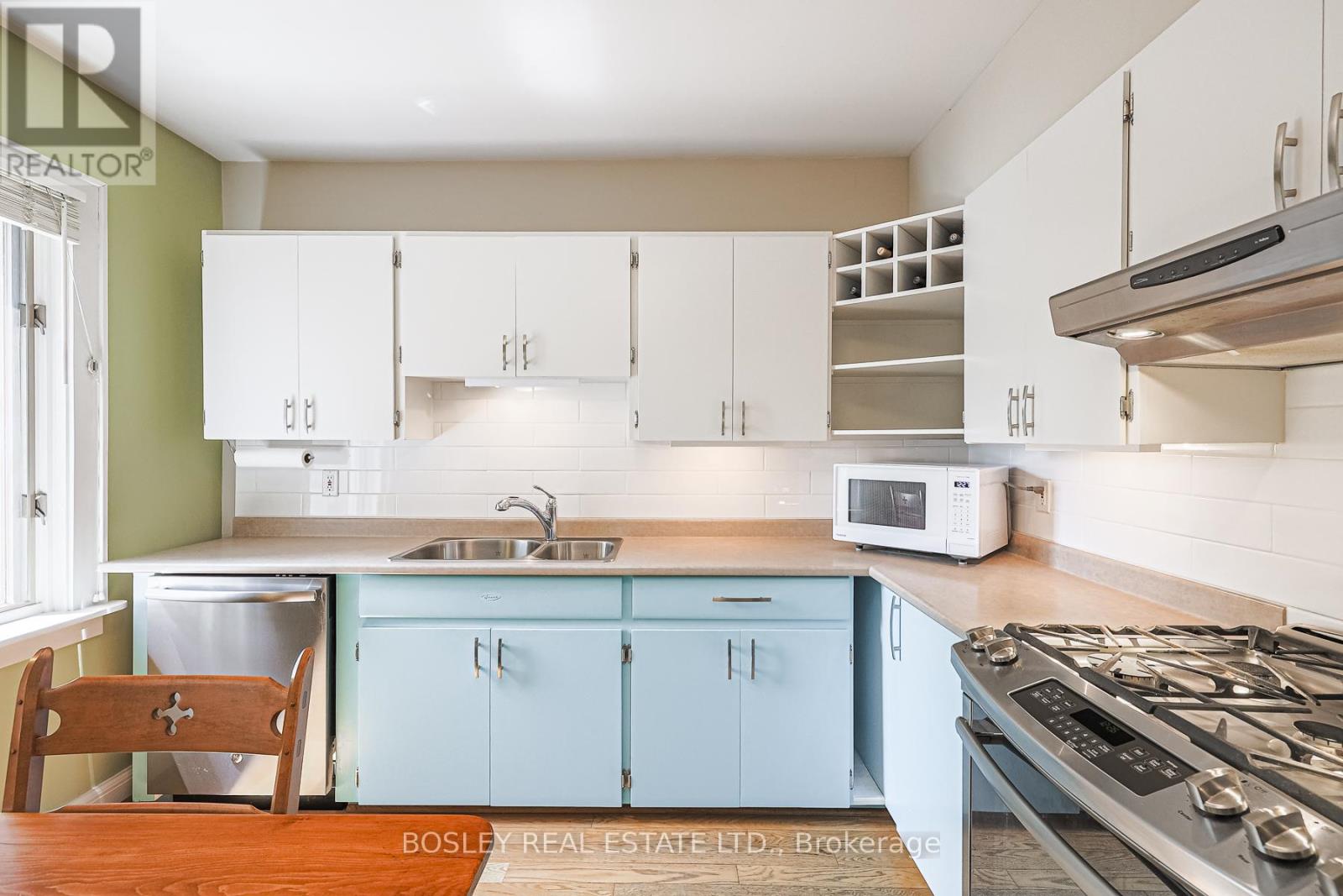 243 Soudan Avenue, Toronto (Mount Pleasant West), Ontario  M4S 1W2 - Photo 8 - C12209650