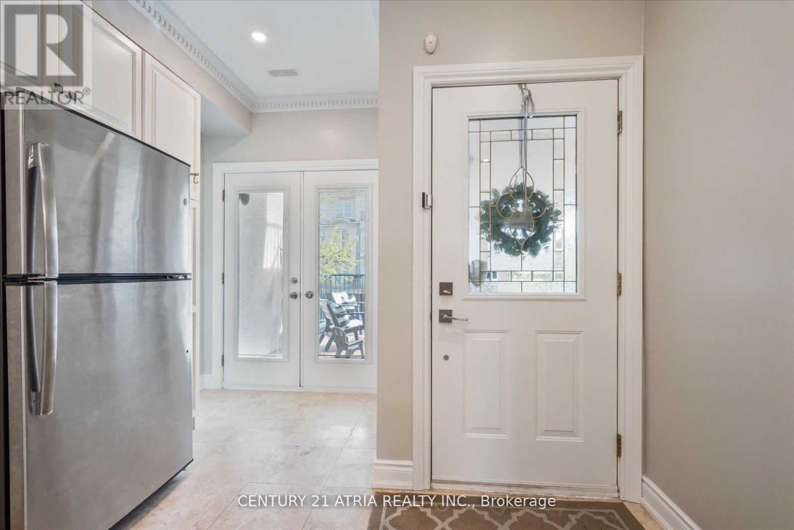 291 David Dunlap Circle, Toronto (Banbury-Don Mills), Ontario  M3C 4B9 - Photo 12 - C12209657
