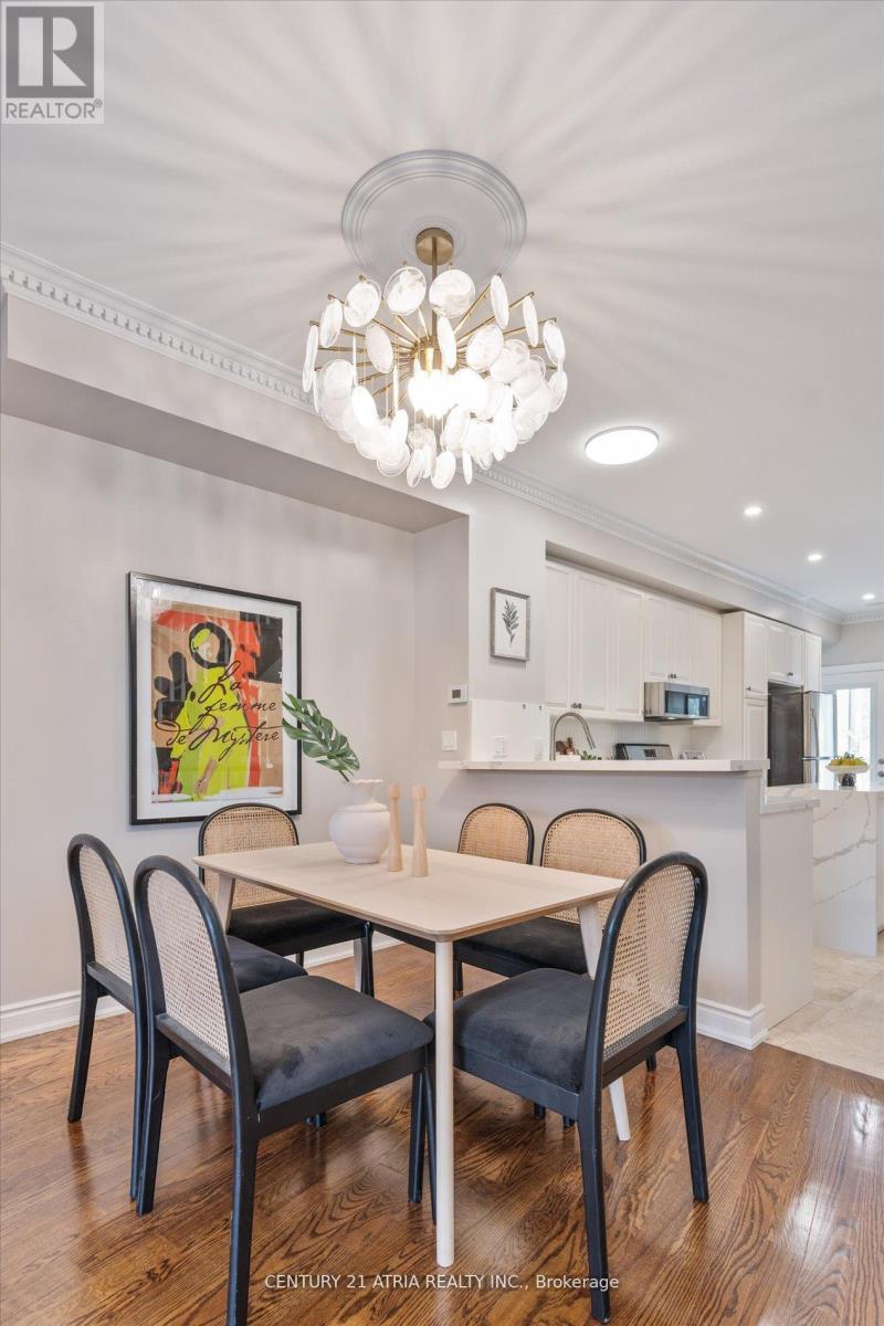 291 David Dunlap Circle, Toronto (Banbury-Don Mills), Ontario  M3C 4B9 - Photo 15 - C12209657