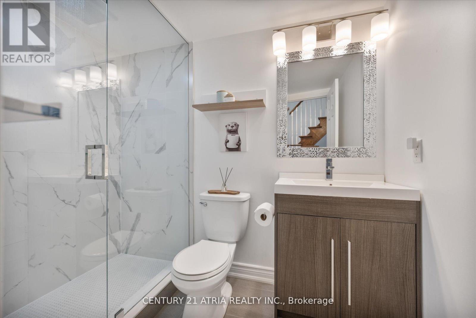 291 David Dunlap Circle, Toronto (Banbury-Don Mills), Ontario  M3C 4B9 - Photo 21 - C12209657