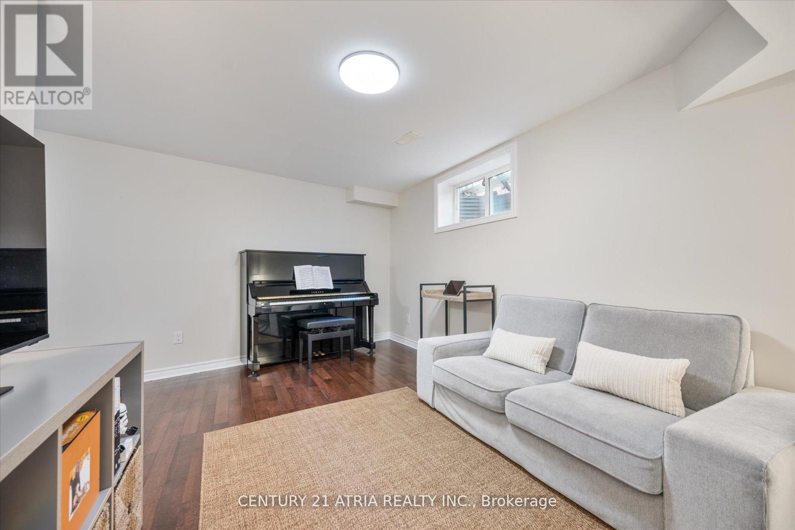 291 David Dunlap Circle, Toronto (Banbury-Don Mills), Ontario  M3C 4B9 - Photo 28 - C12209657
