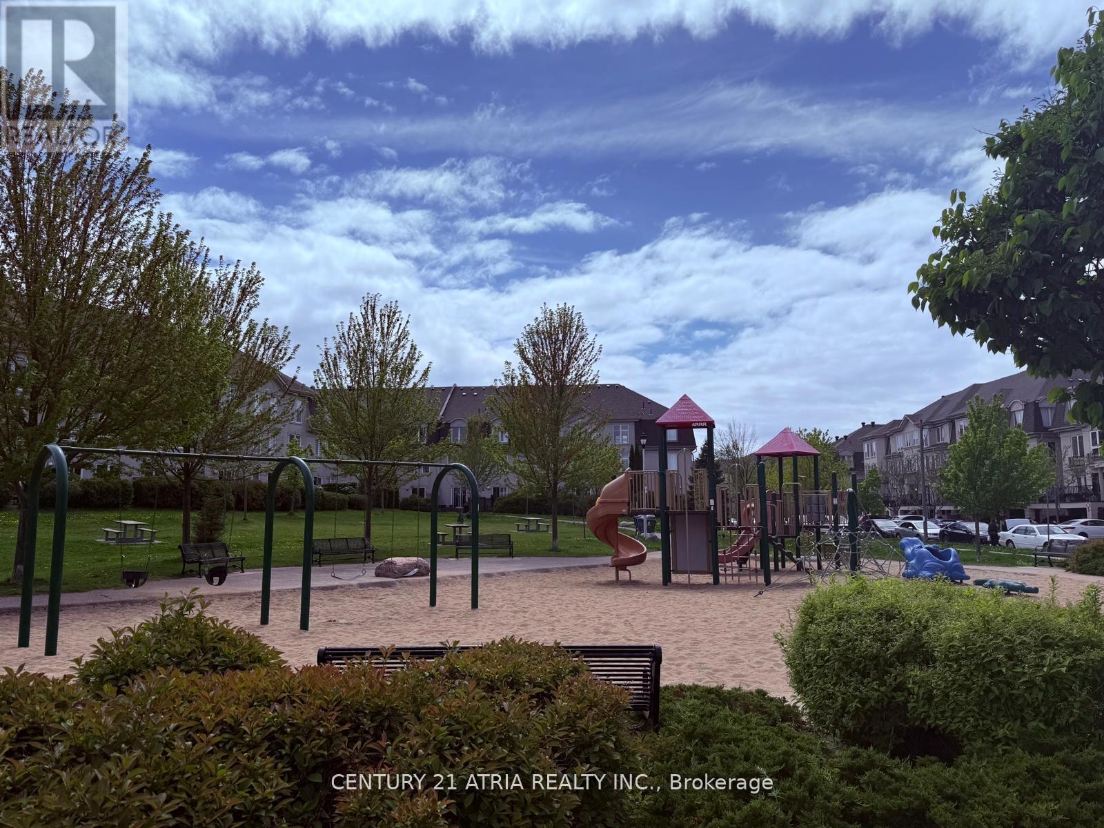 291 David Dunlap Circle, Toronto (Banbury-Don Mills), Ontario  M3C 4B9 - Photo 36 - C12209657