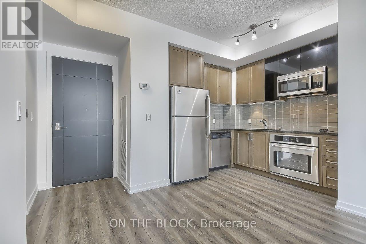632 - 89 Dunfield Avenue, Toronto (Mount Pleasant West), Ontario  M4S 0A4 - Photo 3 - C12209662