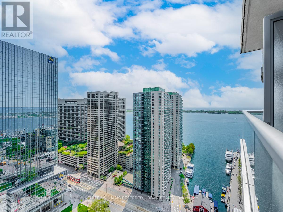 3202 - 8 York Street, Toronto (Waterfront Communities), Ontario  M5J 2Y2 - Photo 1 - C12209667