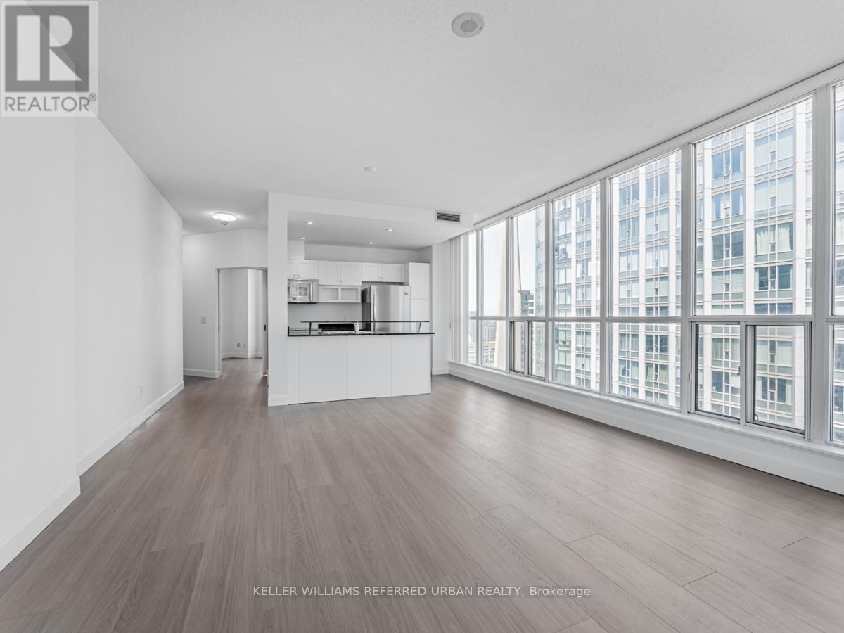 3202 - 8 York Street, Toronto (Waterfront Communities), Ontario  M5J 2Y2 - Photo 11 - C12209667