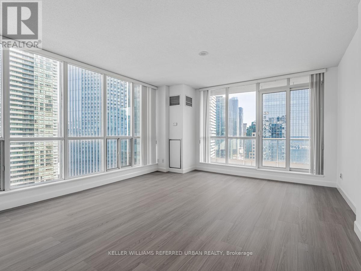 3202 - 8 York Street, Toronto (Waterfront Communities), Ontario  M5J 2Y2 - Photo 12 - C12209667
