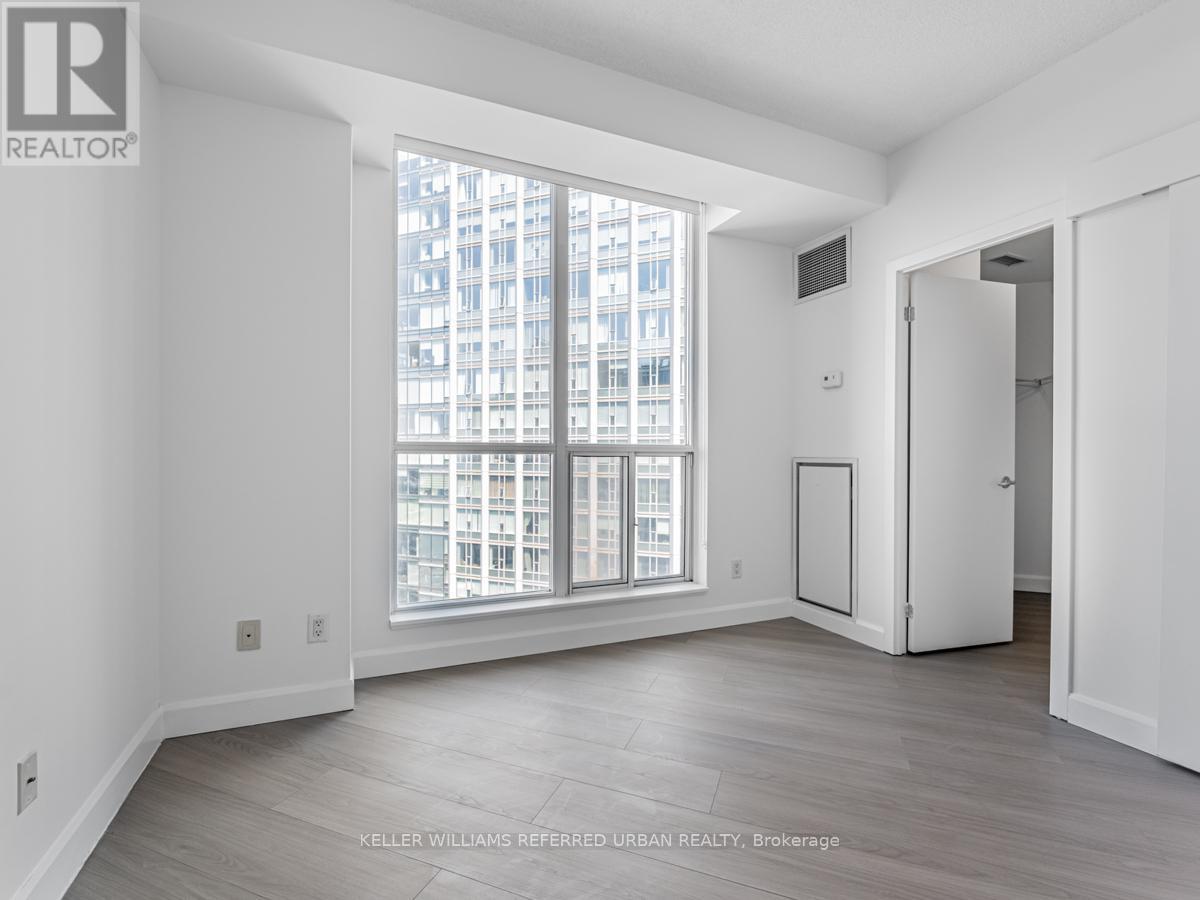 3202 - 8 York Street, Toronto (Waterfront Communities), Ontario  M5J 2Y2 - Photo 19 - C12209667