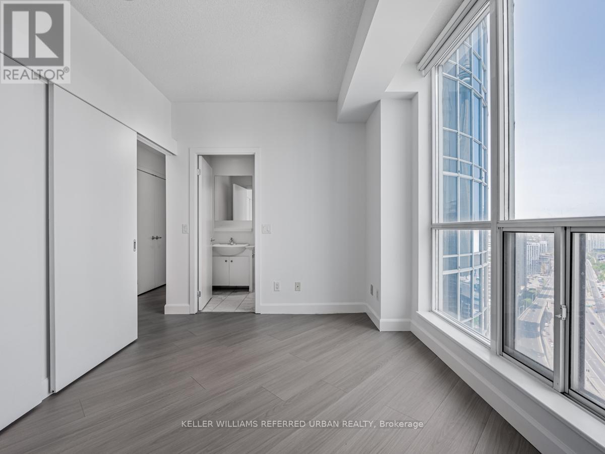 3202 - 8 York Street, Toronto (Waterfront Communities), Ontario  M5J 2Y2 - Photo 22 - C12209667
