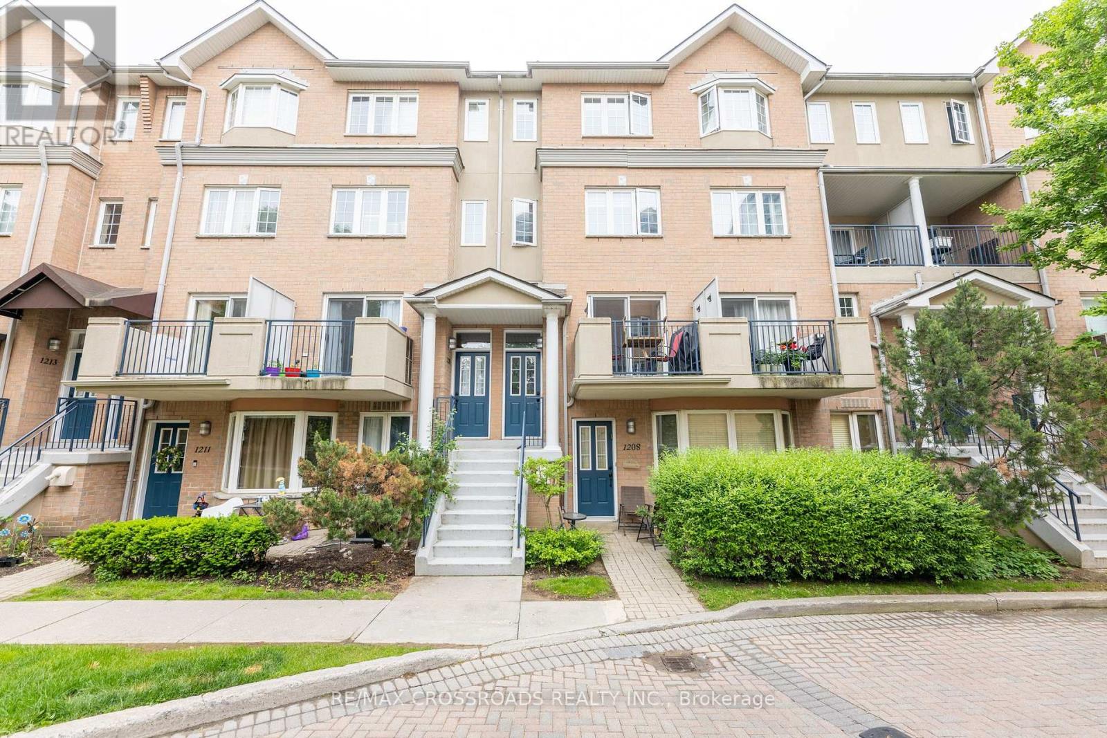 1209 - 28 Sommerset Way, Toronto (Willowdale East), Ontario  M2N 6W7 - Photo 1 - C12209685