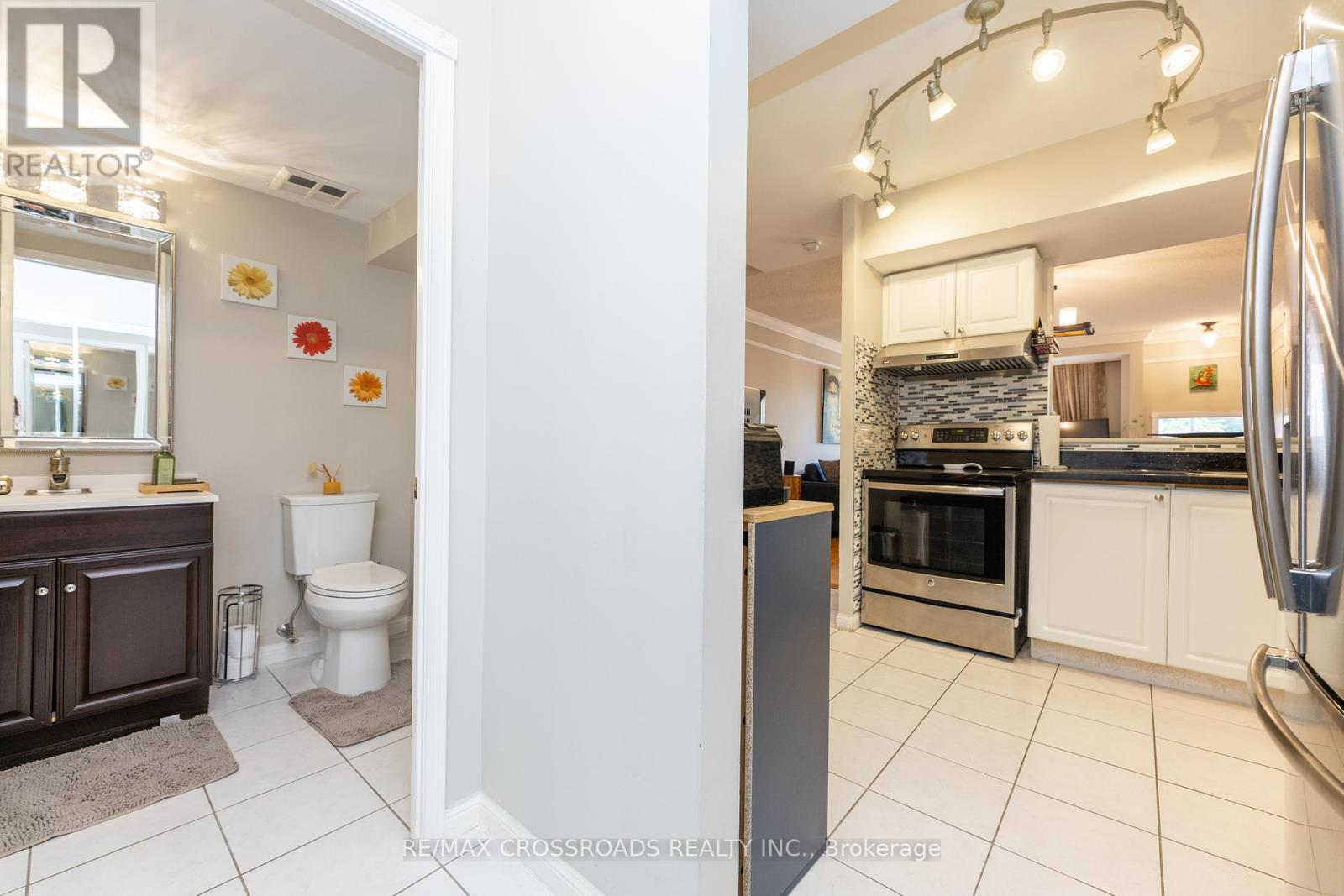 1209 - 28 Sommerset Way, Toronto (Willowdale East), Ontario  M2N 6W7 - Photo 17 - C12209685