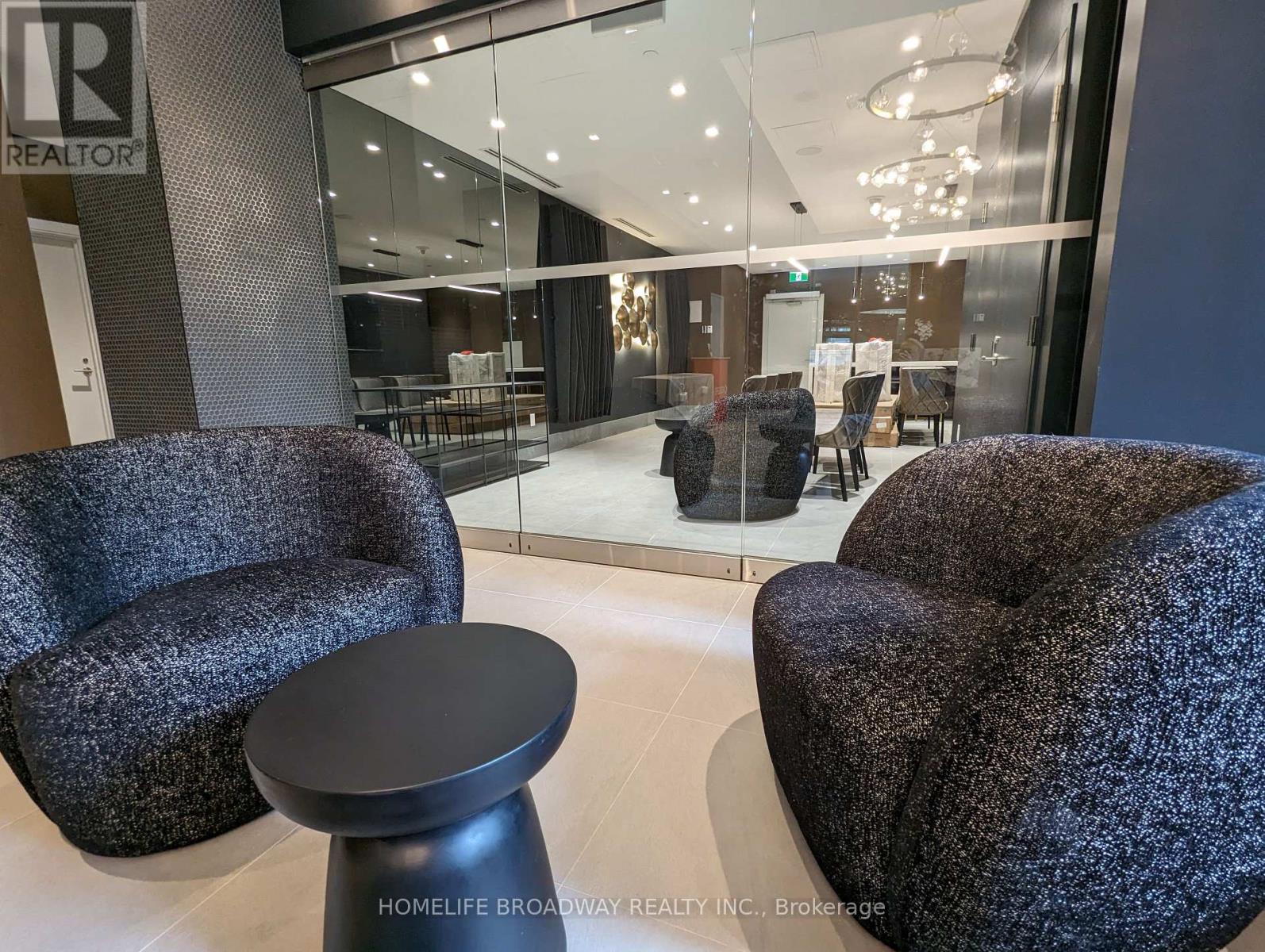 1615 - 8 Widmer Street, Toronto, Ontario  M5V 0W6 - Photo 4 - C12209694