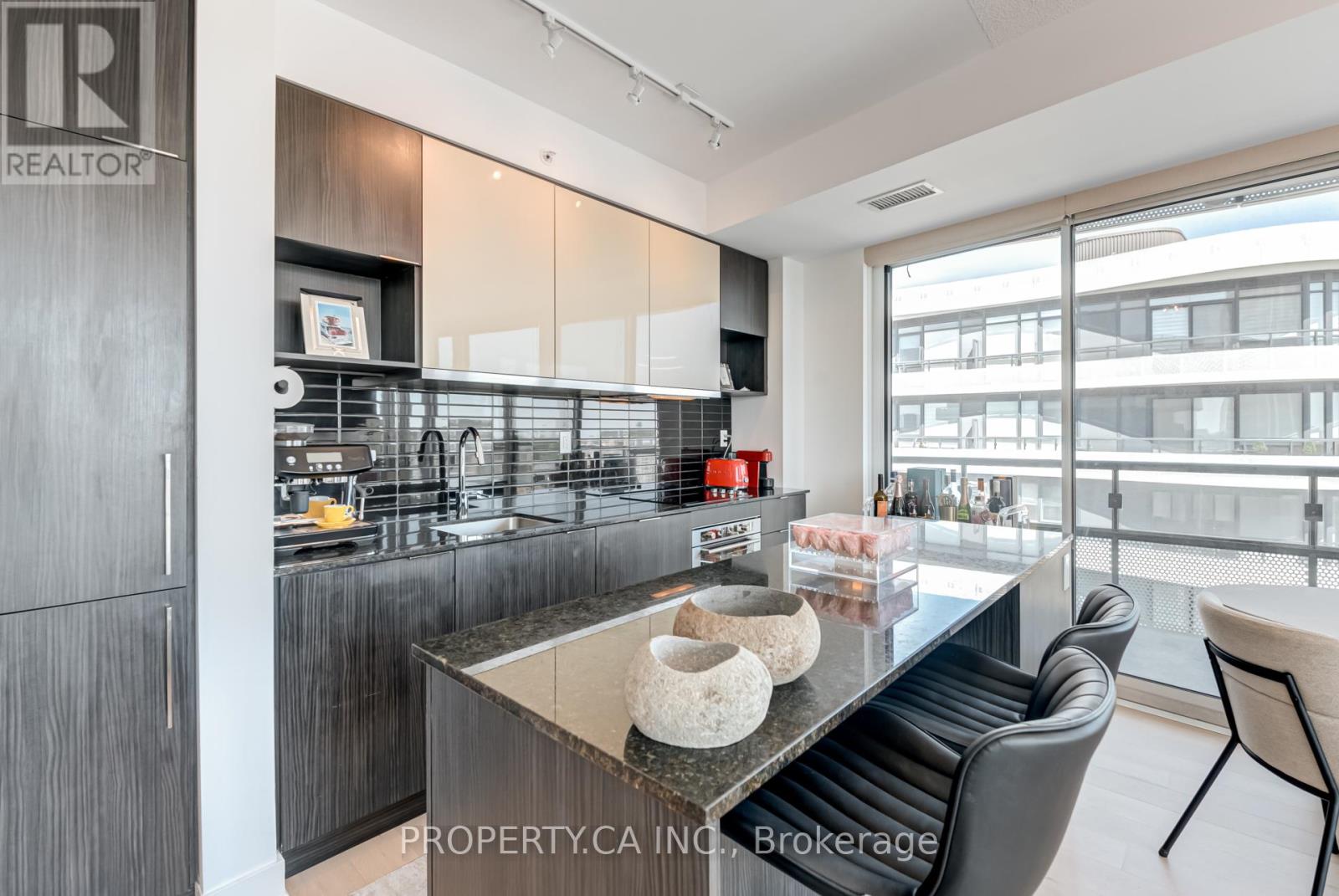 1009 - 99 The Donway W, Toronto (Banbury-Don Mills), Ontario  M3C 0N8 - Photo 12 - C12209696