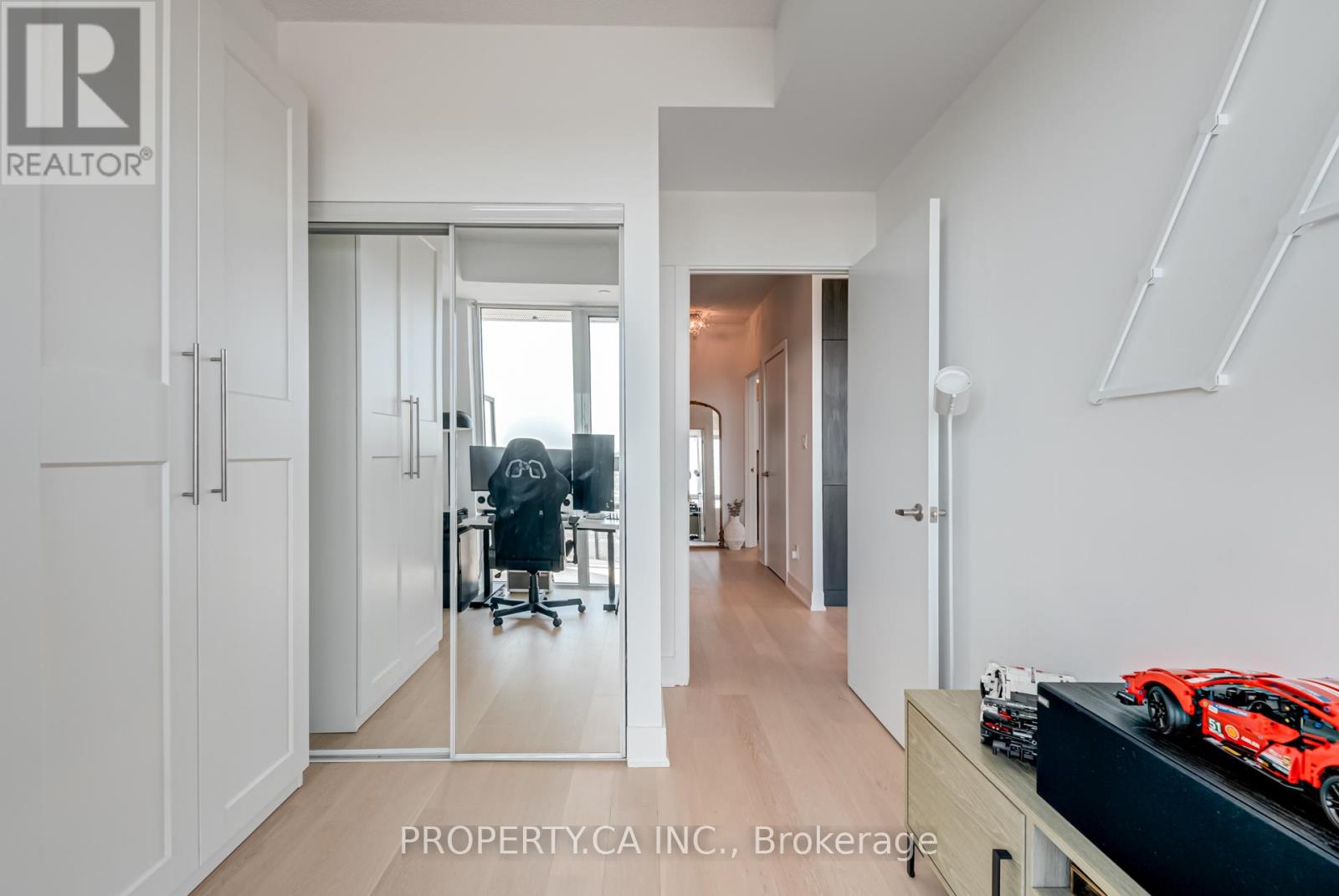 1009 - 99 The Donway W, Toronto (Banbury-Don Mills), Ontario  M3C 0N8 - Photo 16 - C12209696