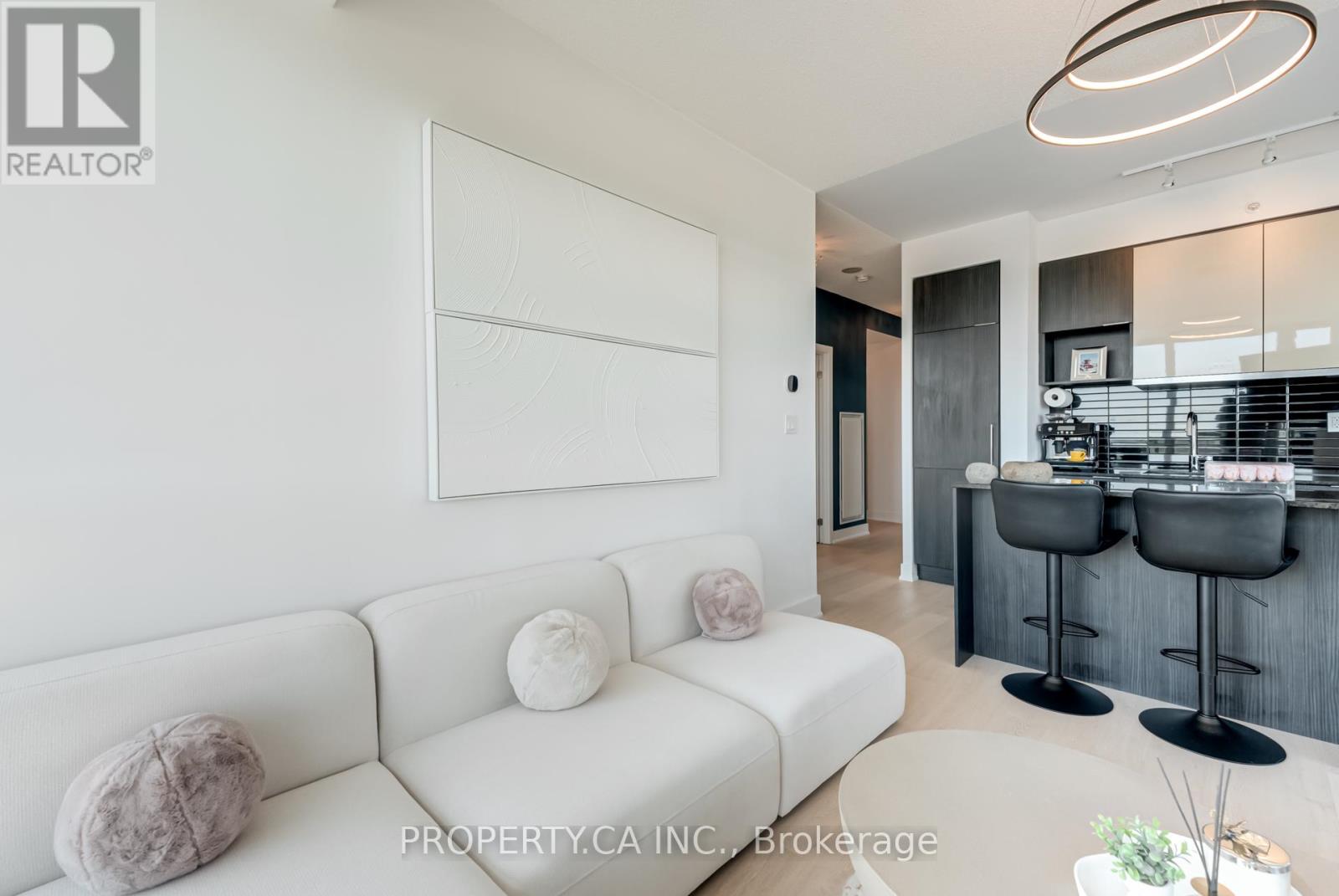 1009 - 99 The Donway W, Toronto (Banbury-Don Mills), Ontario  M3C 0N8 - Photo 9 - C12209696