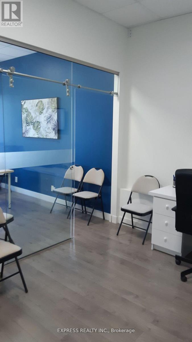 1002 - 4789 Yonge Street, Toronto (Willowdale East), Ontario  M2N 0G3 - Photo 8 - C12209743