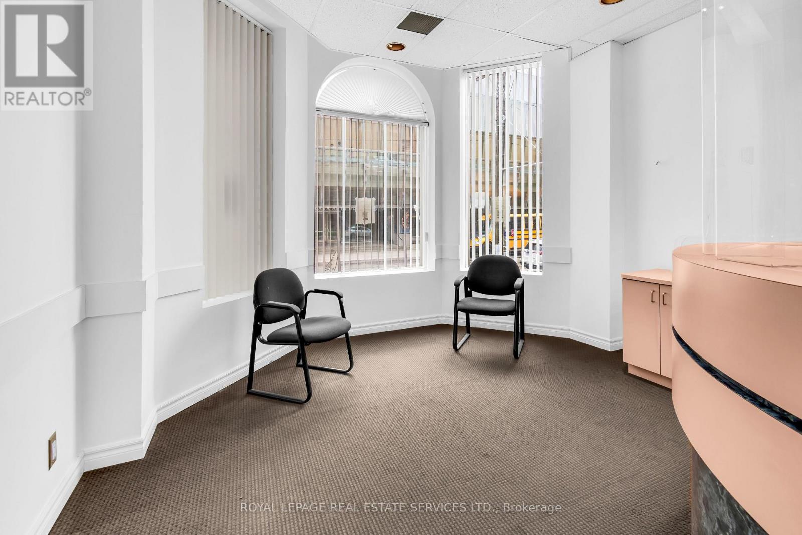 Main Floor - 346 Dundas Street W, Toronto, Ontario  M5T 1G5 - Photo 11 - C12209797