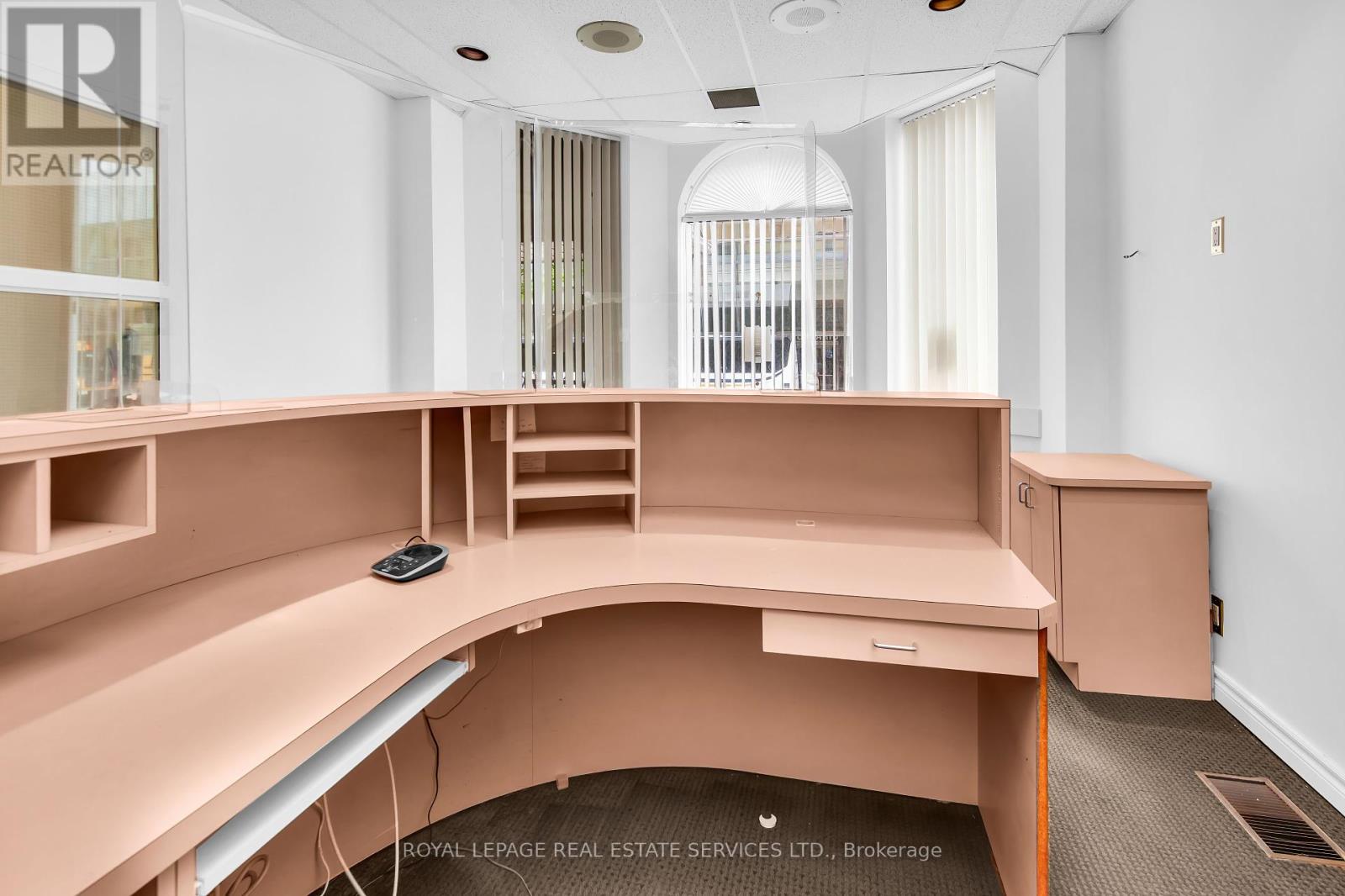 Main Floor - 346 Dundas Street W, Toronto, Ontario  M5T 1G5 - Photo 16 - C12209797