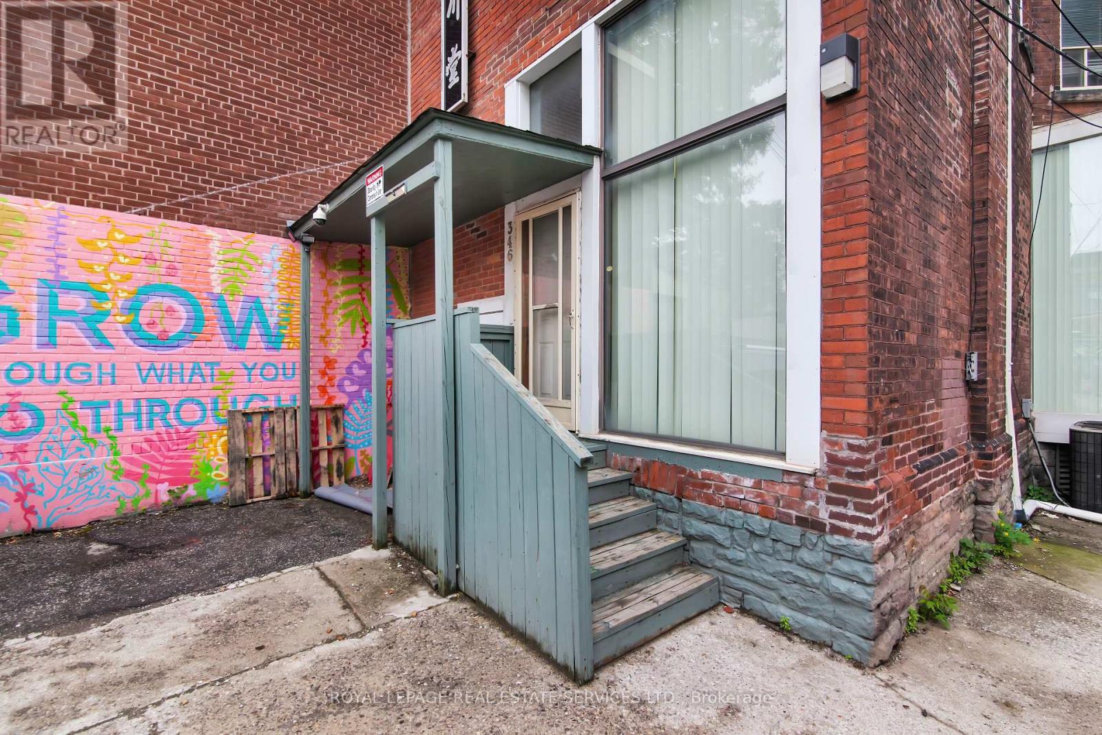 Main Floor - 346 Dundas Street W, Toronto, Ontario  M5T 1G5 - Photo 37 - C12209797