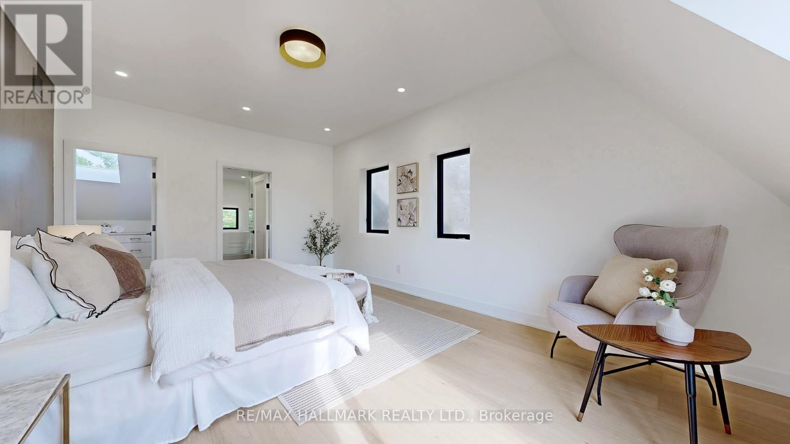 122 Crawford Street, Toronto, Ontario  M6J 2V4 - Photo 27 - C12209813