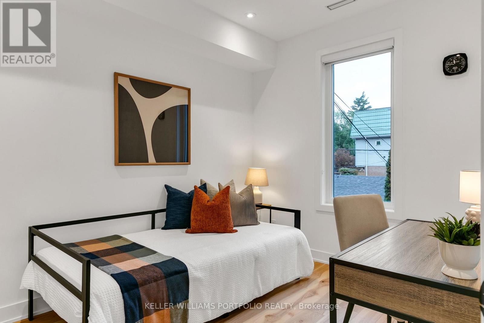 231 Grace Street, Toronto (Palmerston-Little Italy), Ontario  M6G 3A7 - Photo 24 - C12209829