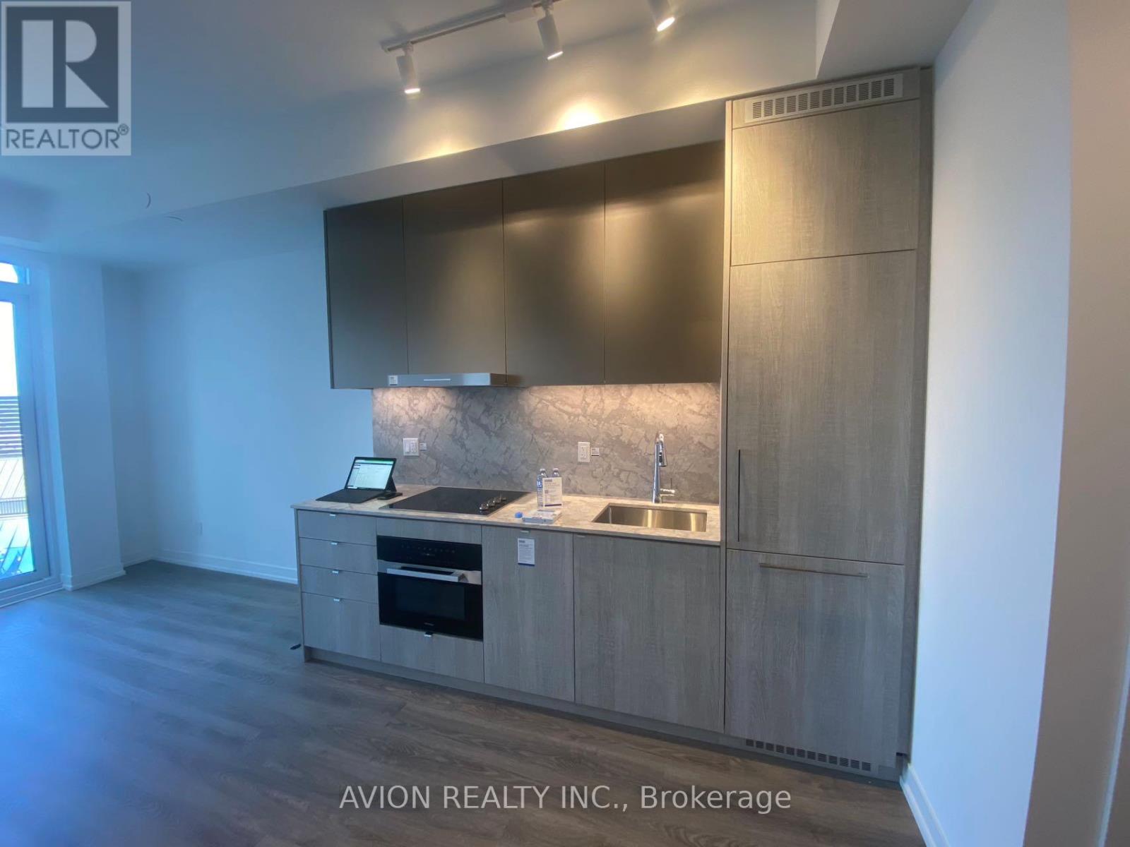 1205 - 771 Yonge Street, Toronto, Ontario  M4W 0B8 - Photo 3 - C12209845