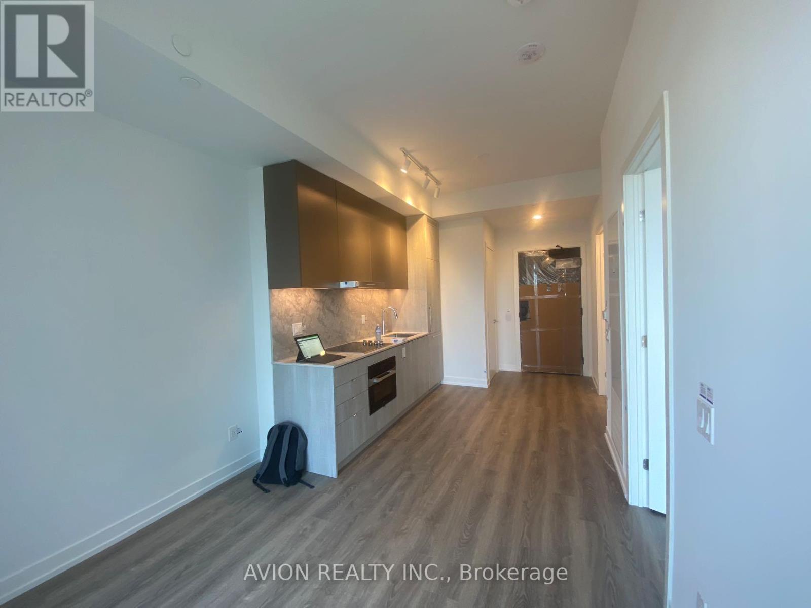 1205 - 771 Yonge Street, Toronto, Ontario  M4W 0B8 - Photo 6 - C12209845