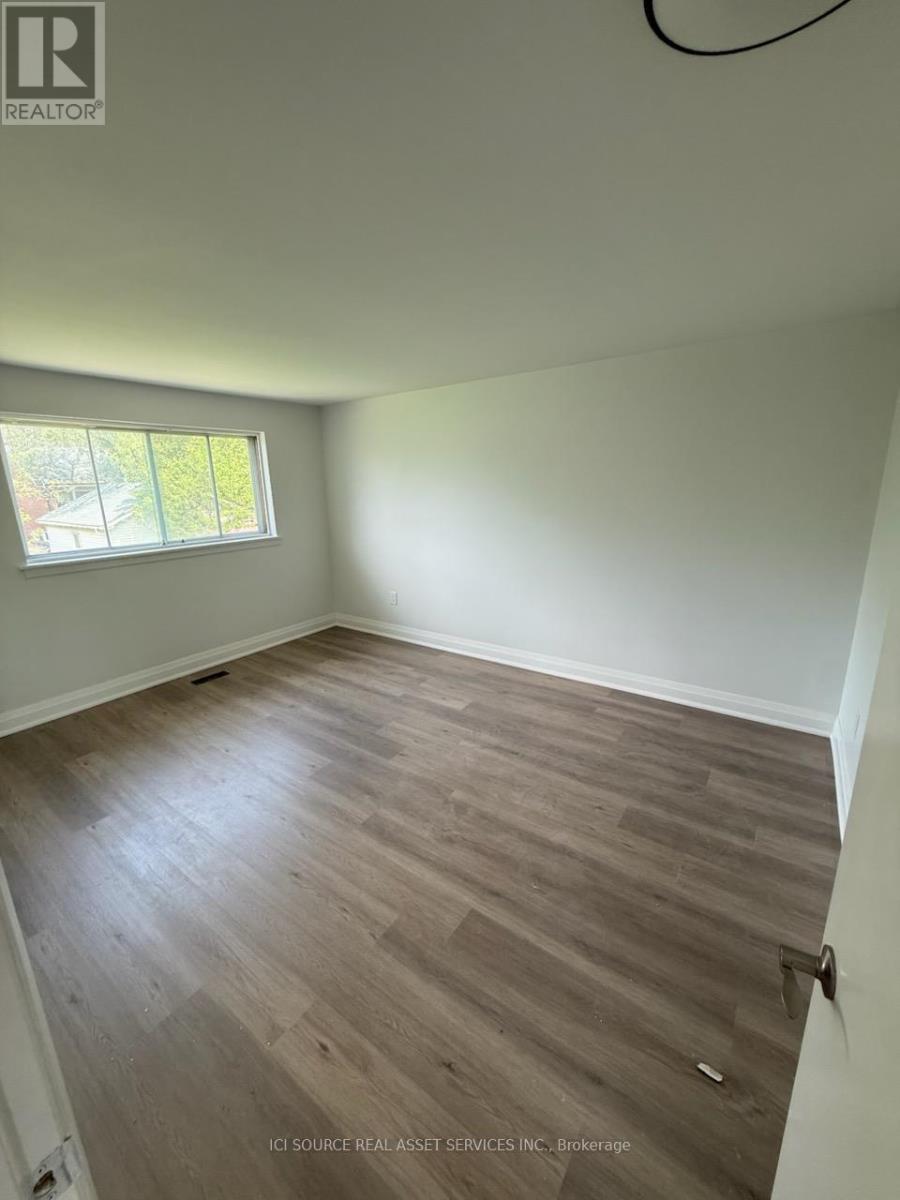 386 Horsham Avenue, Toronto, Ontario  M2R 1G9 - Photo 10 - C12208740