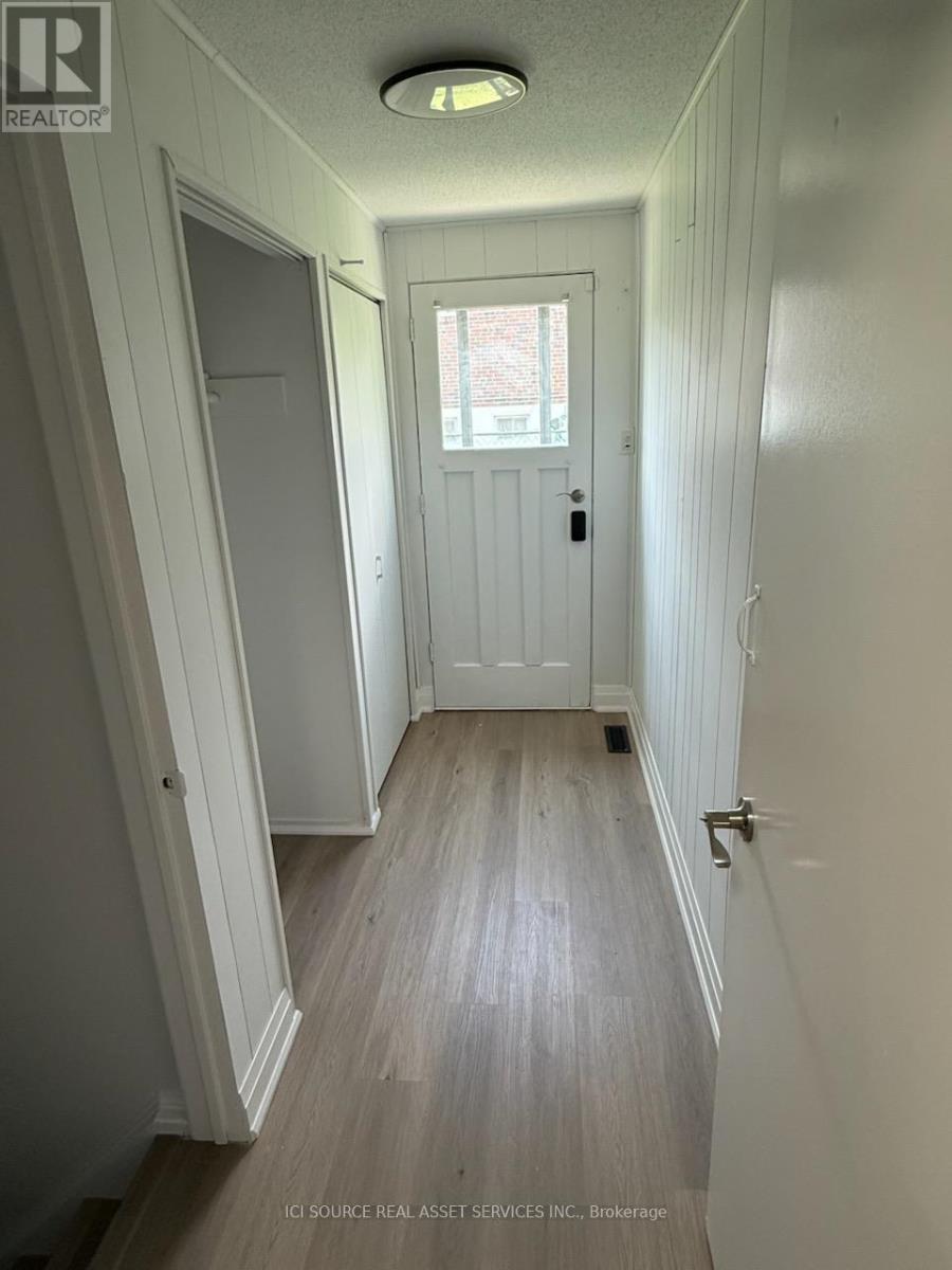 386 Horsham Avenue, Toronto, Ontario  M2R 1G9 - Photo 13 - C12208740