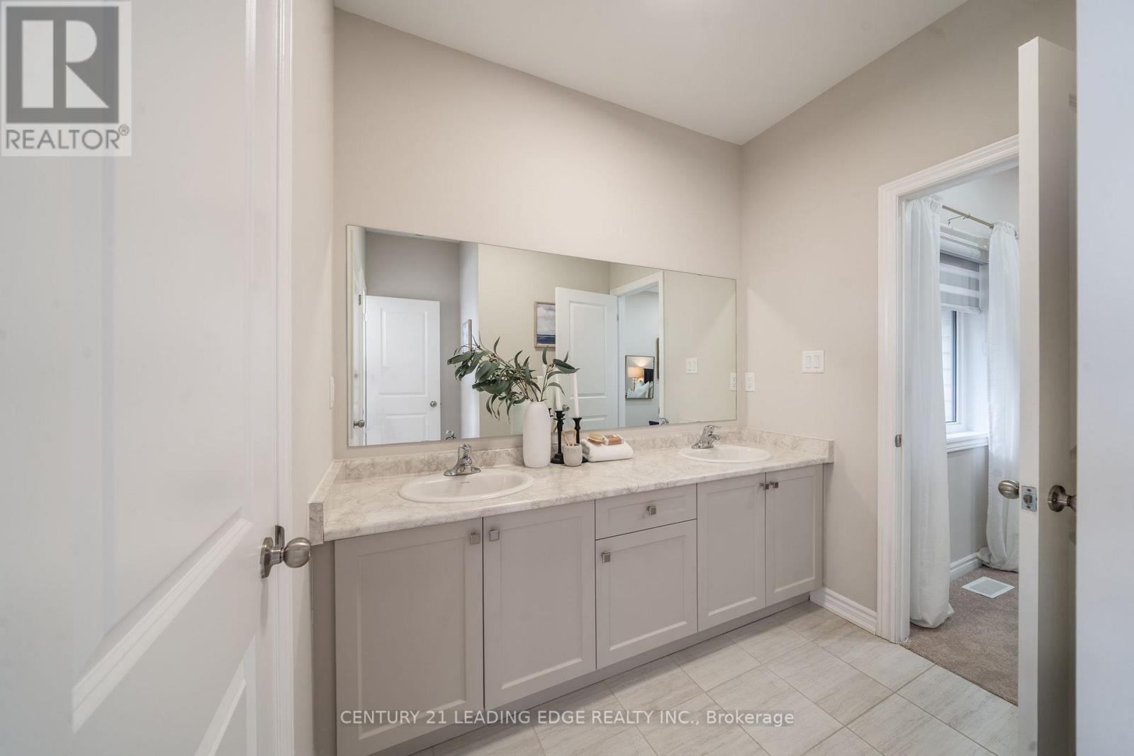 56 Priory Drive, Whitby, Ontario  L1P 0L2 - Photo 26 - E12209606