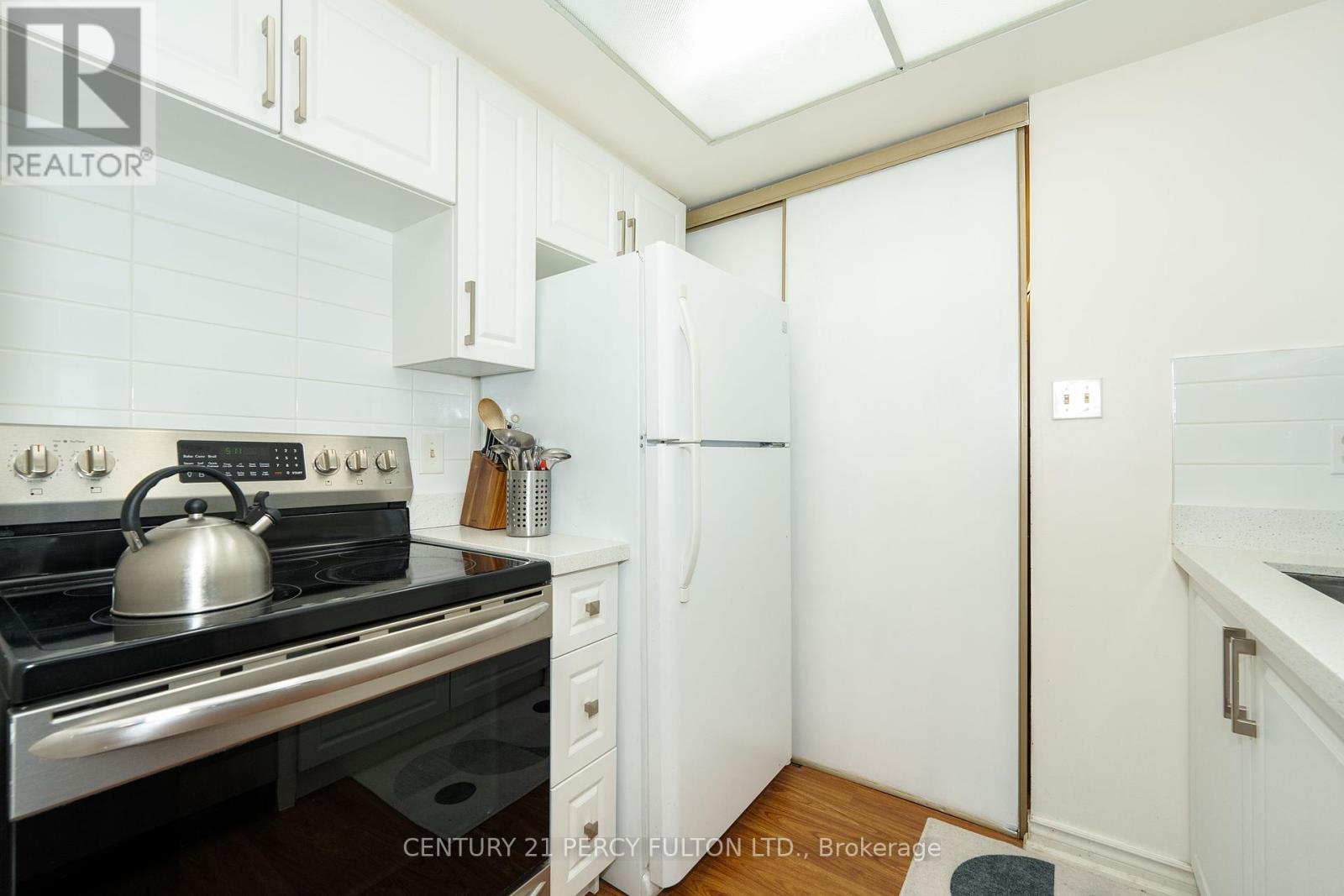925 - 3 Greystone Walk Drive, Toronto (Kennedy Park), Ontario  M1K 5J4 - Photo 13 - E12209610
