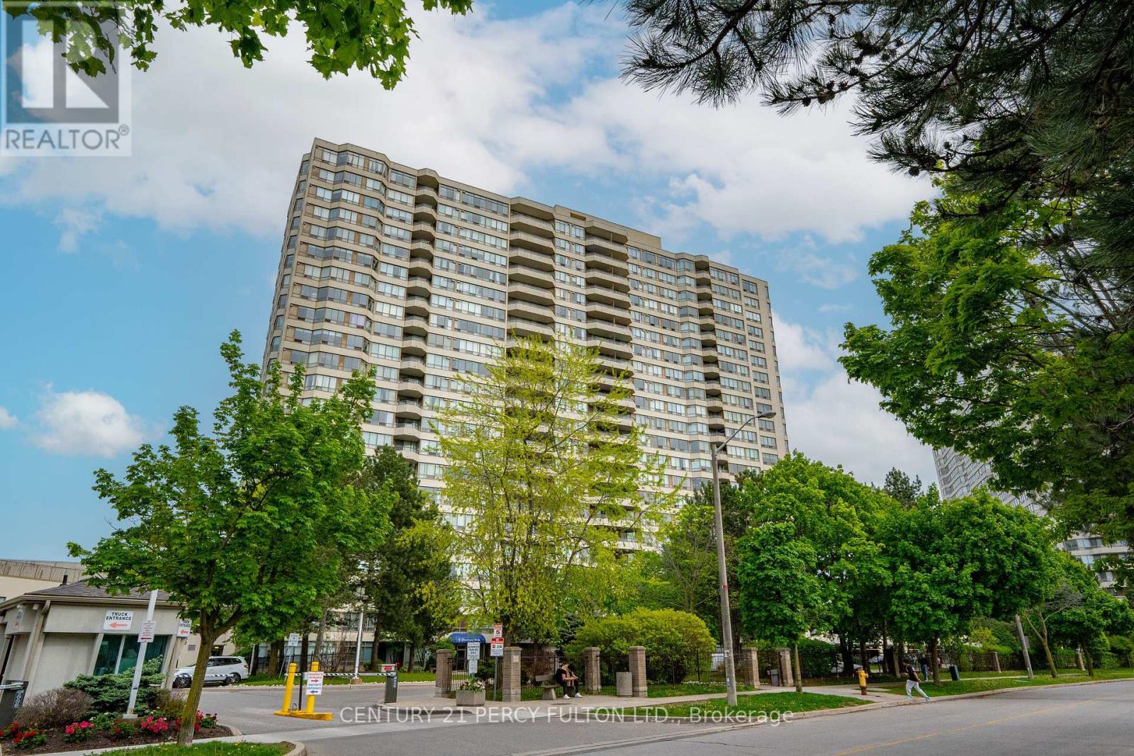 925 - 3 Greystone Walk Drive, Toronto (Kennedy Park), Ontario  M1K 5J4 - Photo 5 - E12209610