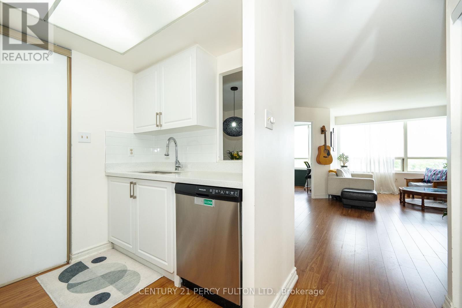 925 - 3 Greystone Walk Drive, Toronto (Kennedy Park), Ontario  M1K 5J4 - Photo 9 - E12209610