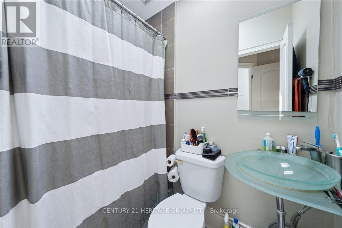 169 King Edward Avenue, Toronto (Woodbine-Lumsden), Ontario  M4C 5J7 - Photo 21 - E12209676