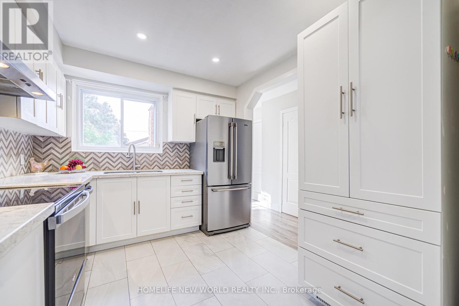 29 Puma Drive, Toronto (L'amoreaux), Ontario  M1V 1J7 - Photo 11 - E12209697