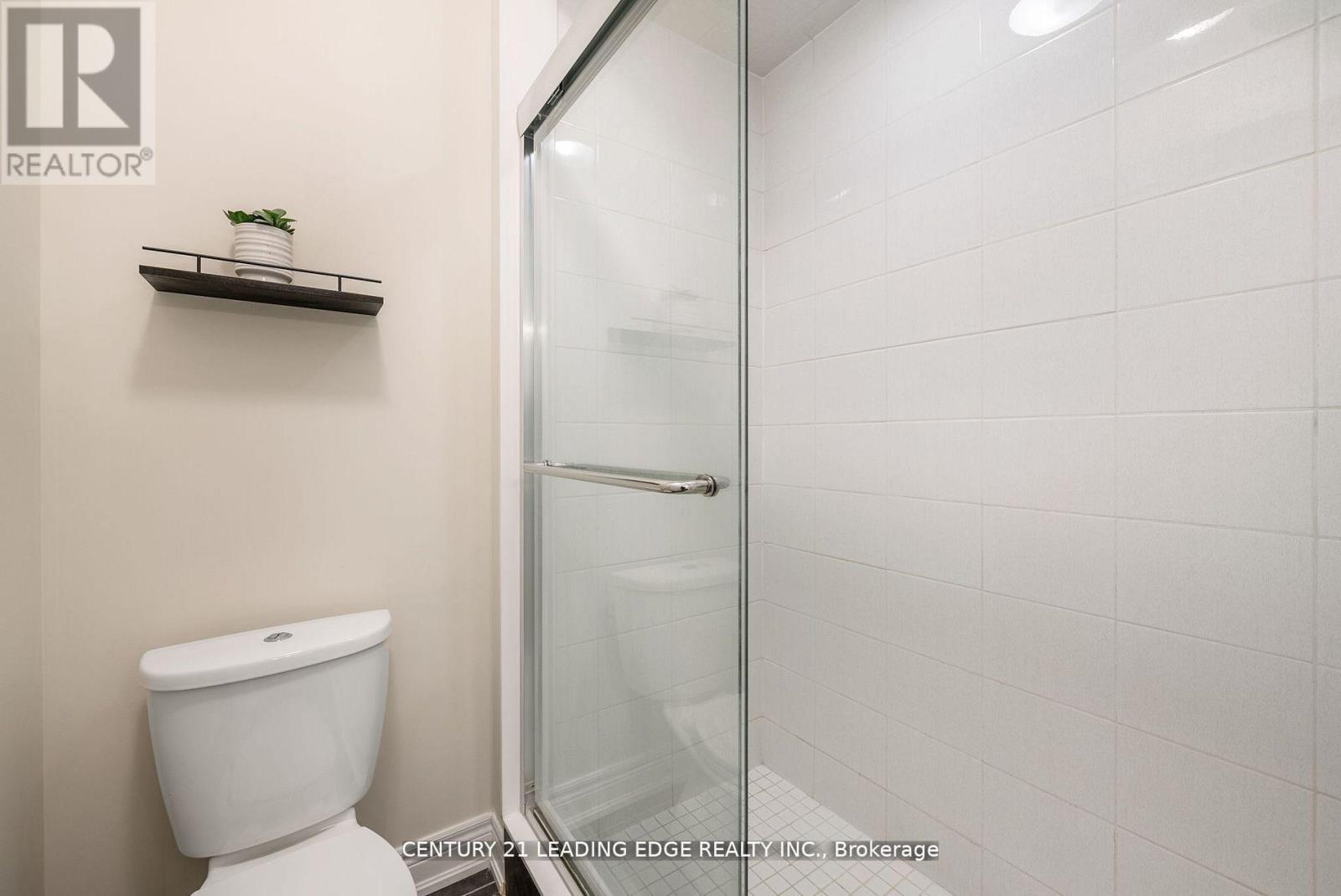 89 Deer Ridge Crescent, Whitby, Ontario  L1P 0T2 - Photo 24 - E12209763