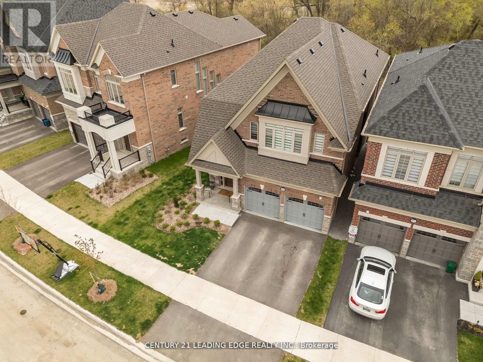 89 Deer Ridge Crescent, Whitby, Ontario  L1P 0T2 - Photo 5 - E12209763