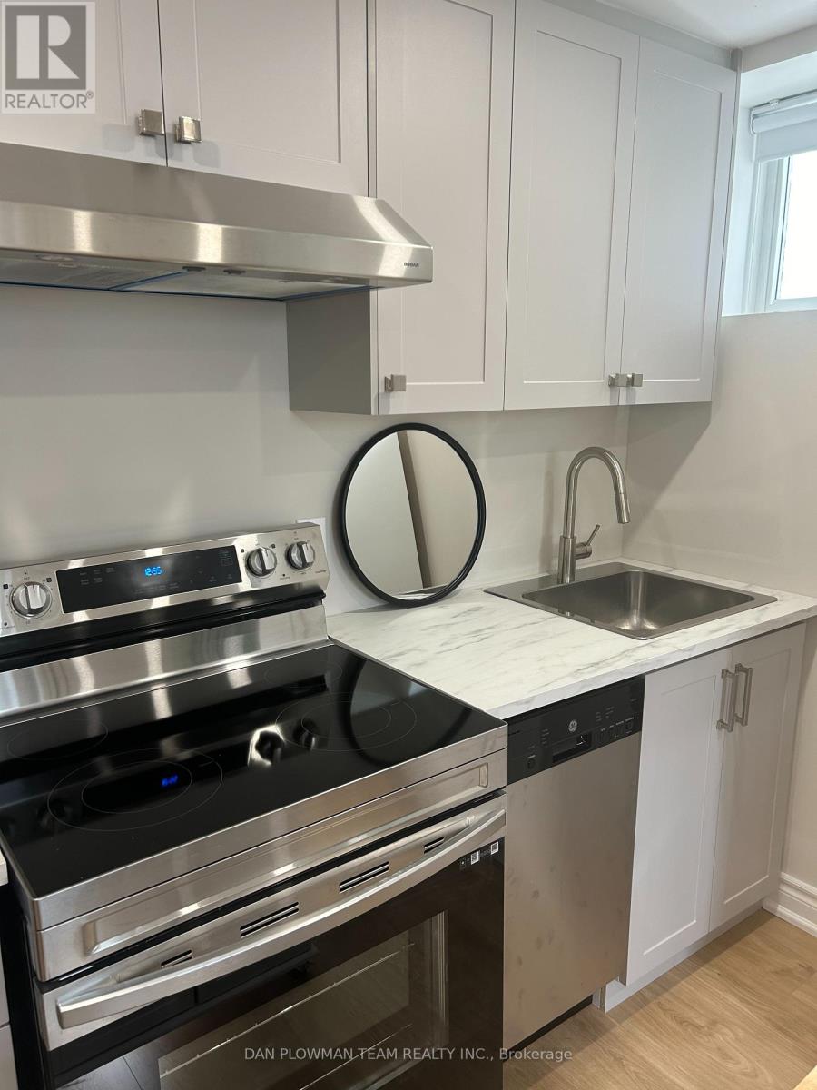25 Roma Drive, Whitby, Ontario  L1P 0B4 - Photo 14 - E12209832