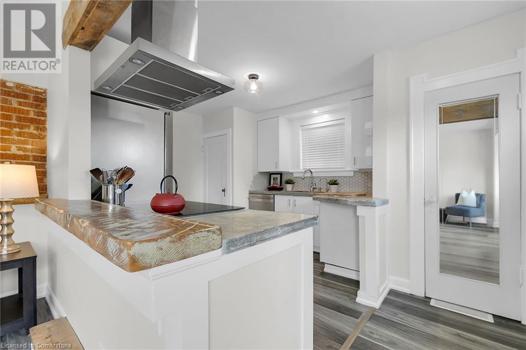 11 Spadina Road E, Kitchener, Ontario  N2M 3X2 - Photo 9 - 40739528