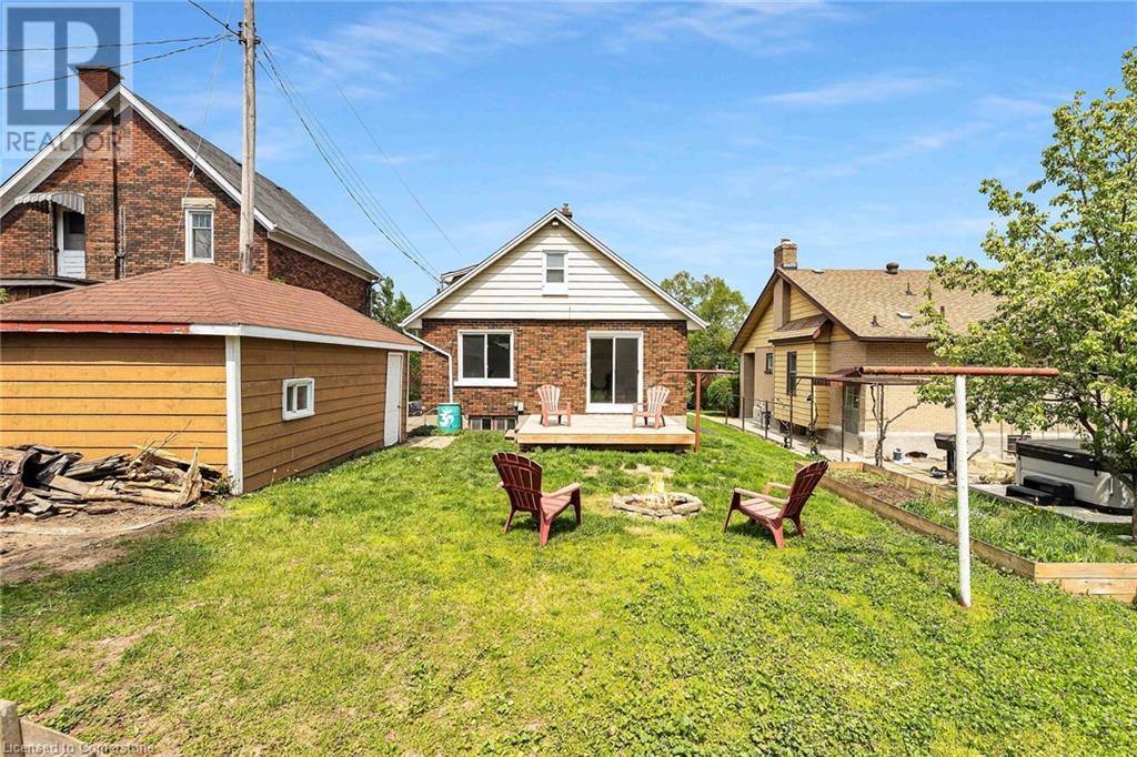 11 Spadina Road E, Kitchener, Ontario  N2M 3X2 - Photo 33 - 40739528