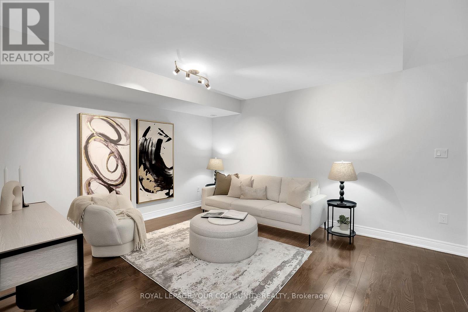 15 Hiawatha Court, Vaughan, Ontario  L4L 0J2 - Photo 18 - N12209380