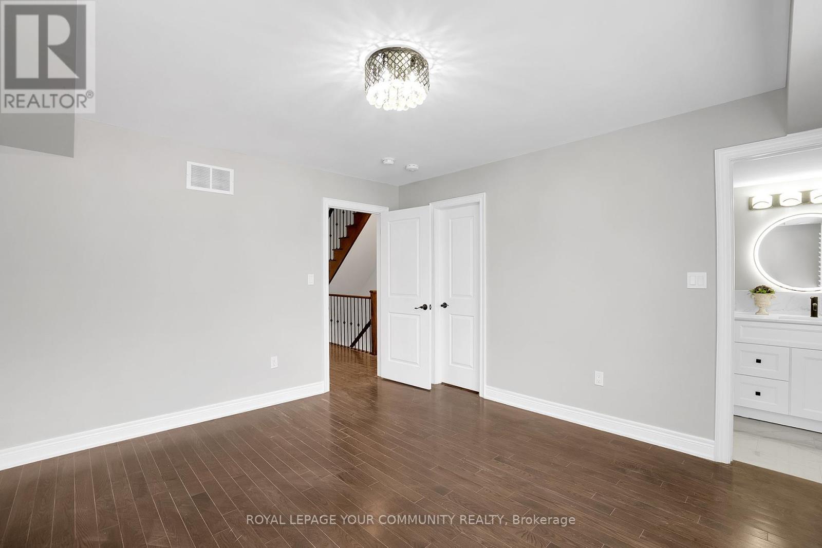15 Hiawatha Court, Vaughan, Ontario  L4L 0J2 - Photo 27 - N12209380