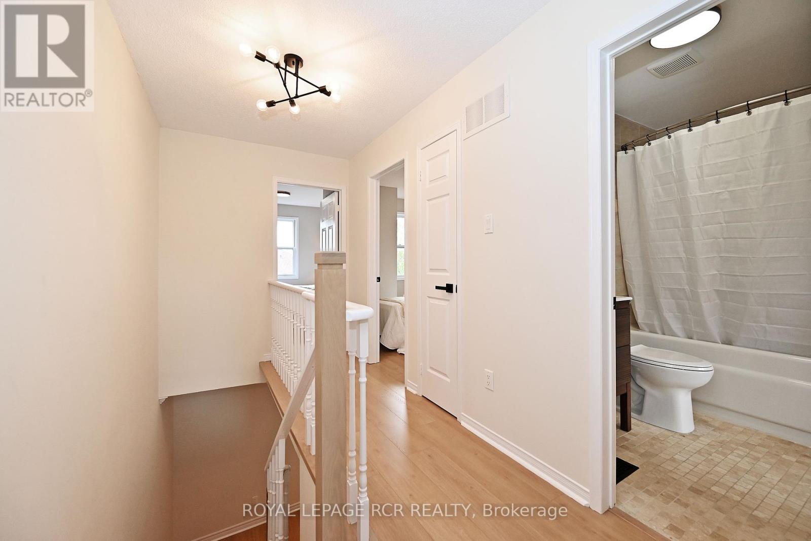 28 Wyatt Lane, Aurora (Bayview Wellington), Ontario  L4G 7E4 - Photo 20 - N12209554