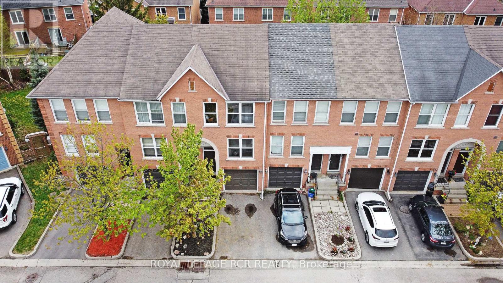 28 Wyatt Lane, Aurora (Bayview Wellington), Ontario  L4G 7E4 - Photo 35 - N12209554